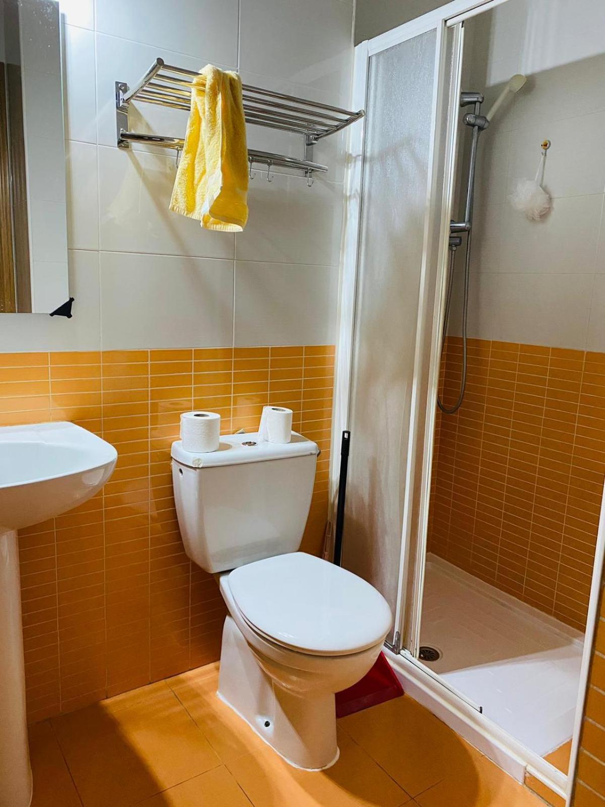 Apartment C.grafito 22