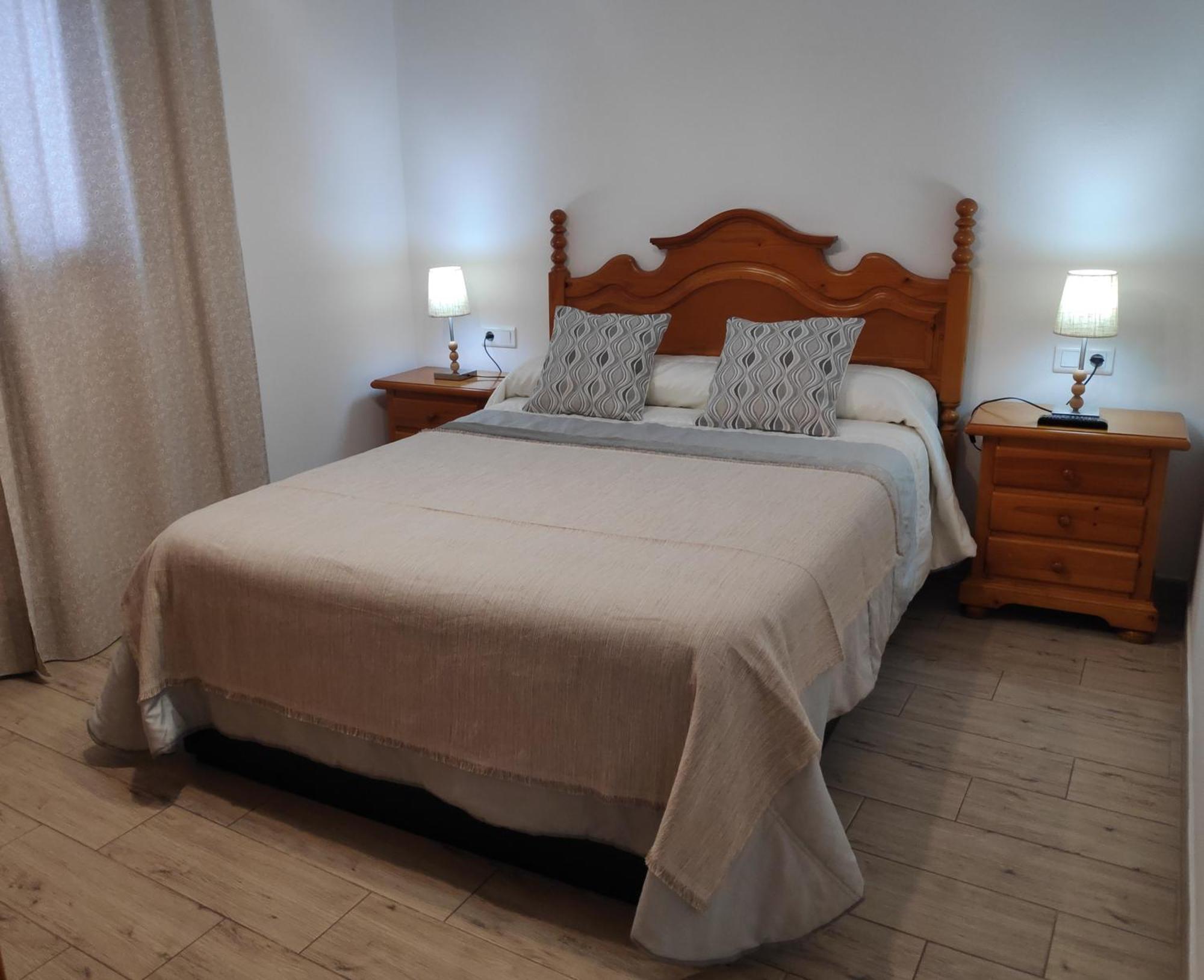 El Almencino Apartment *