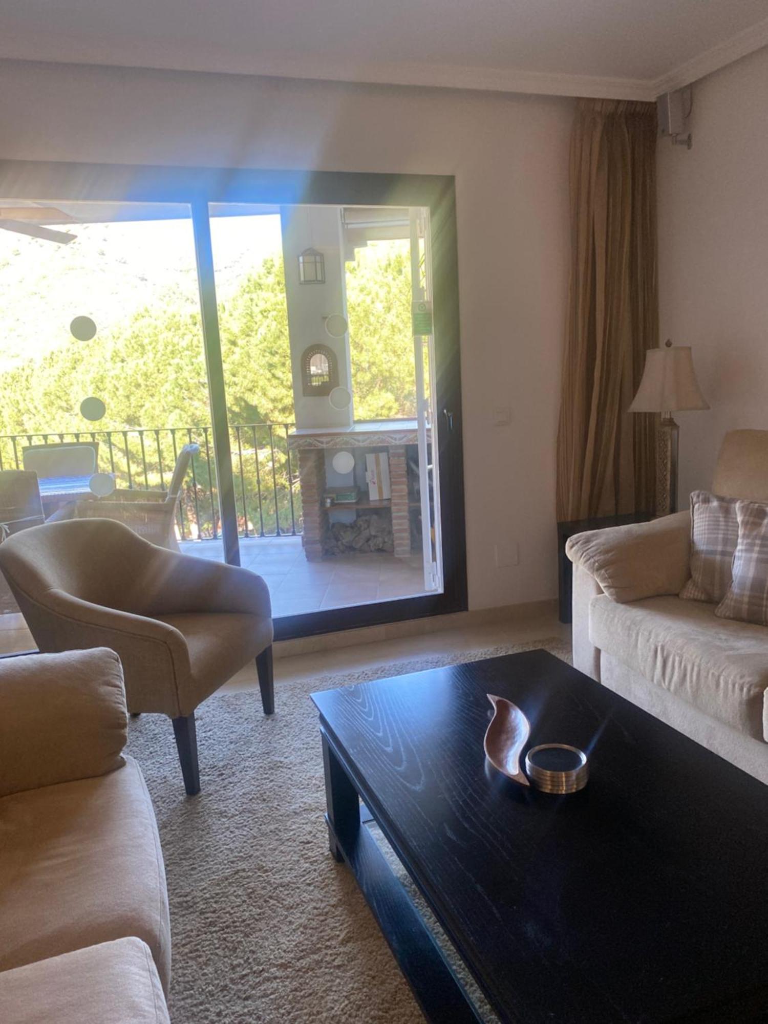 Apartamento Modern In Village Centre With Underground Parking