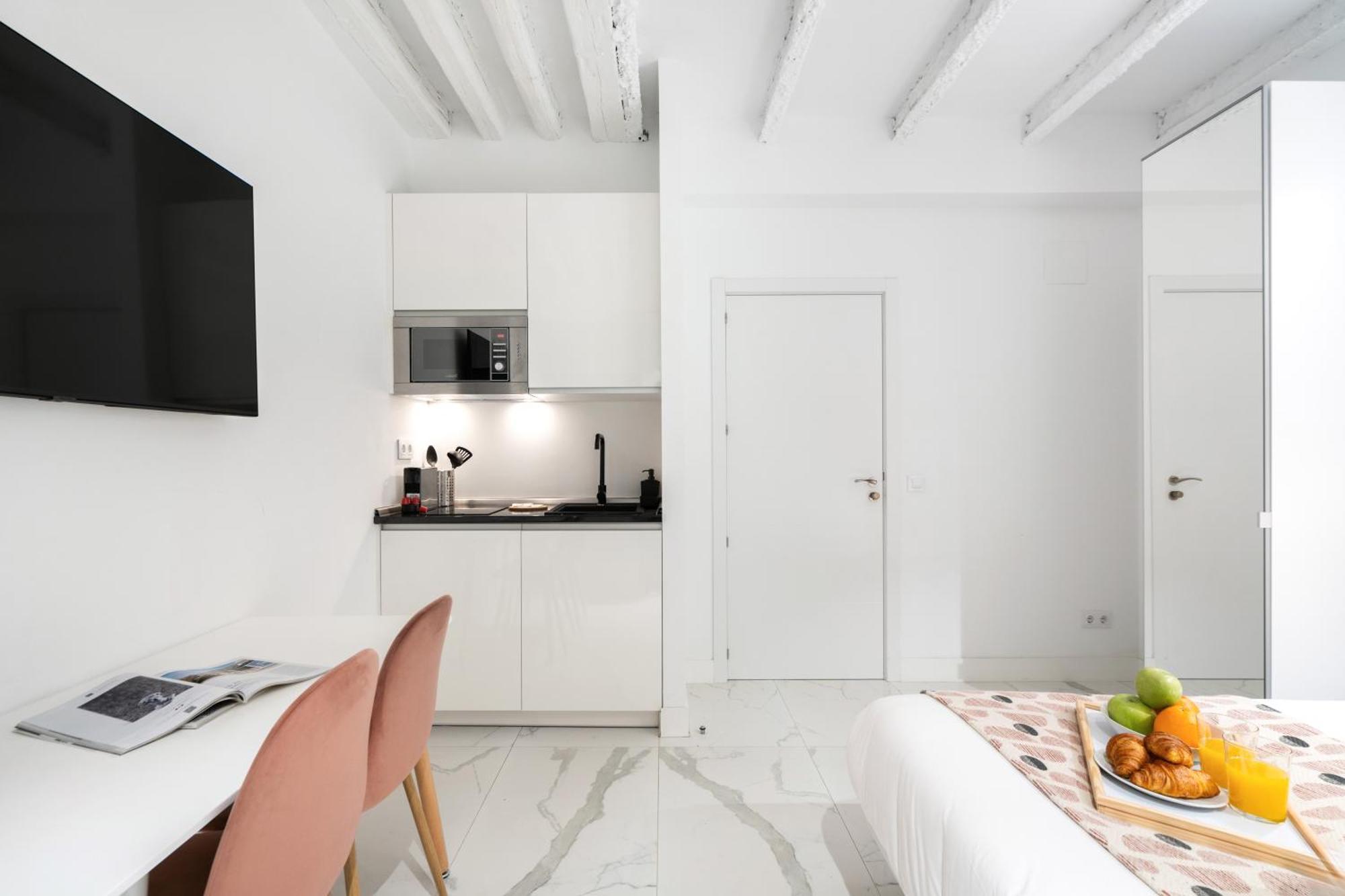 Dobo Luna * Madrid