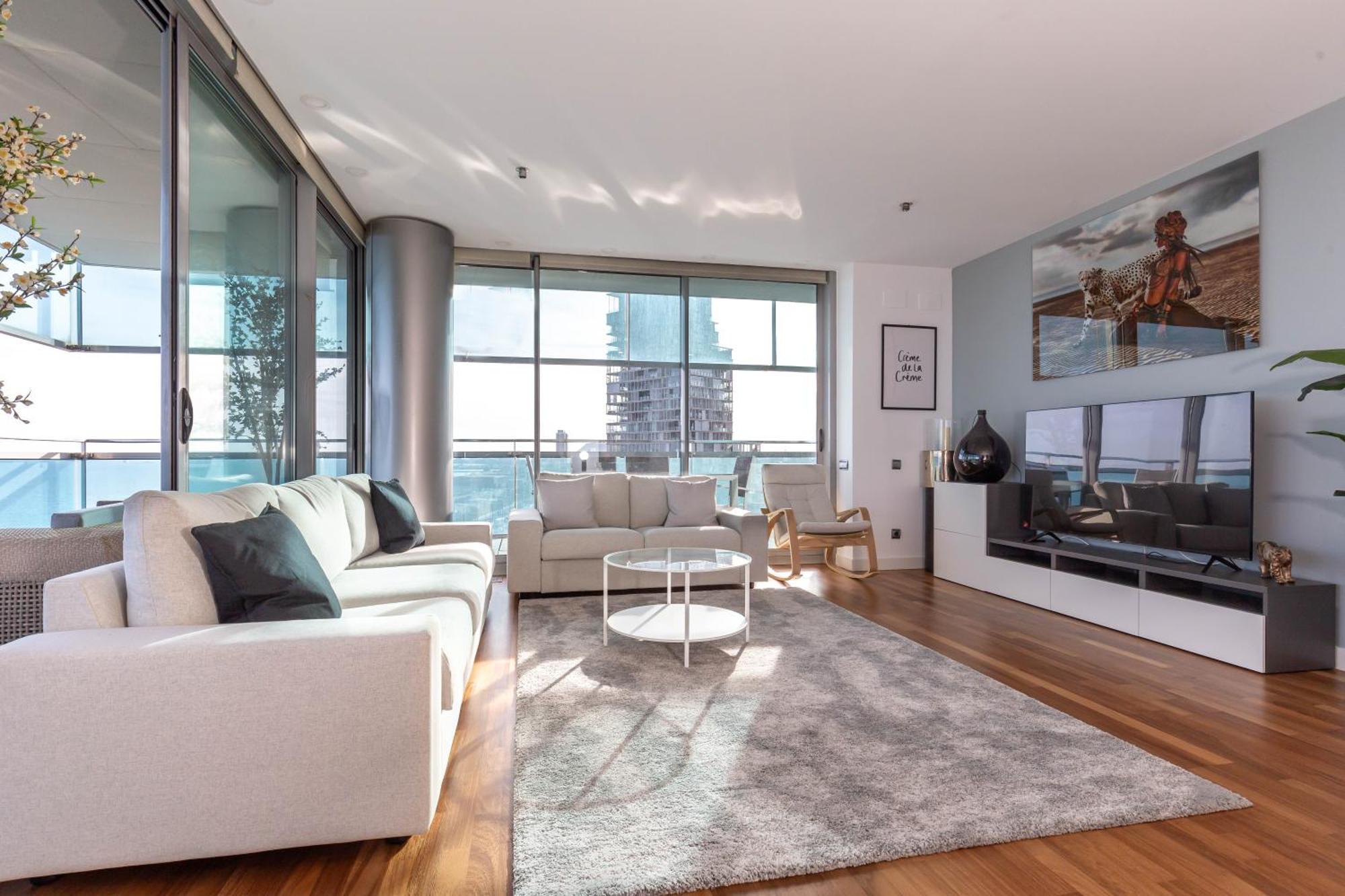 Luxury With Sea View! Apartment