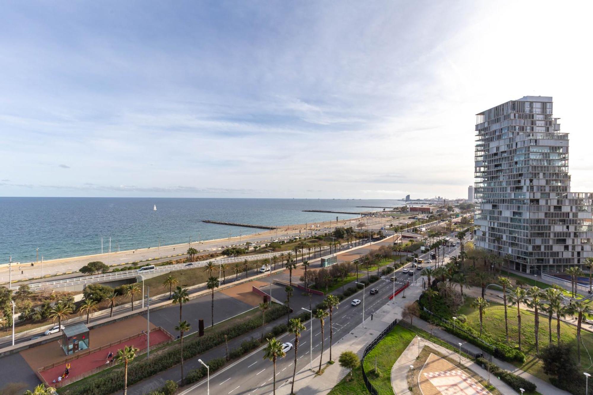 Apartment Luxury With Sea View! *