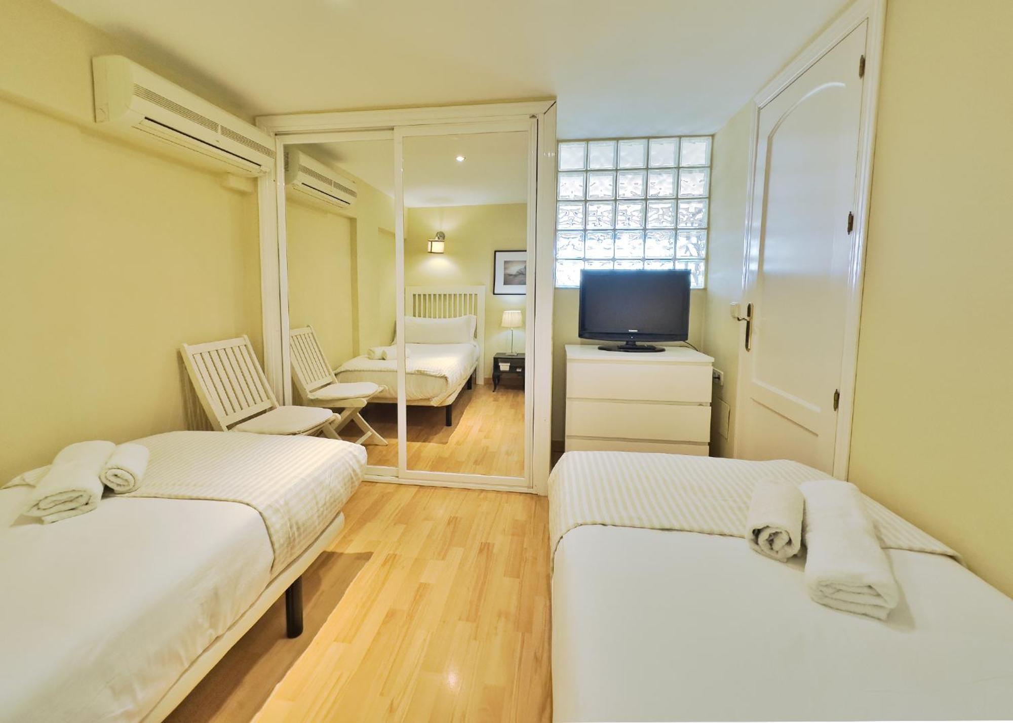 Skol 412. Renovated Two Bedrooms Duplex With Sea View. Apartamento *