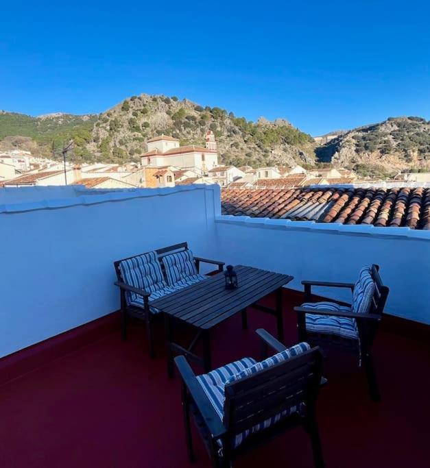 Chupitos De Tinta Rural Solarium Grazalema