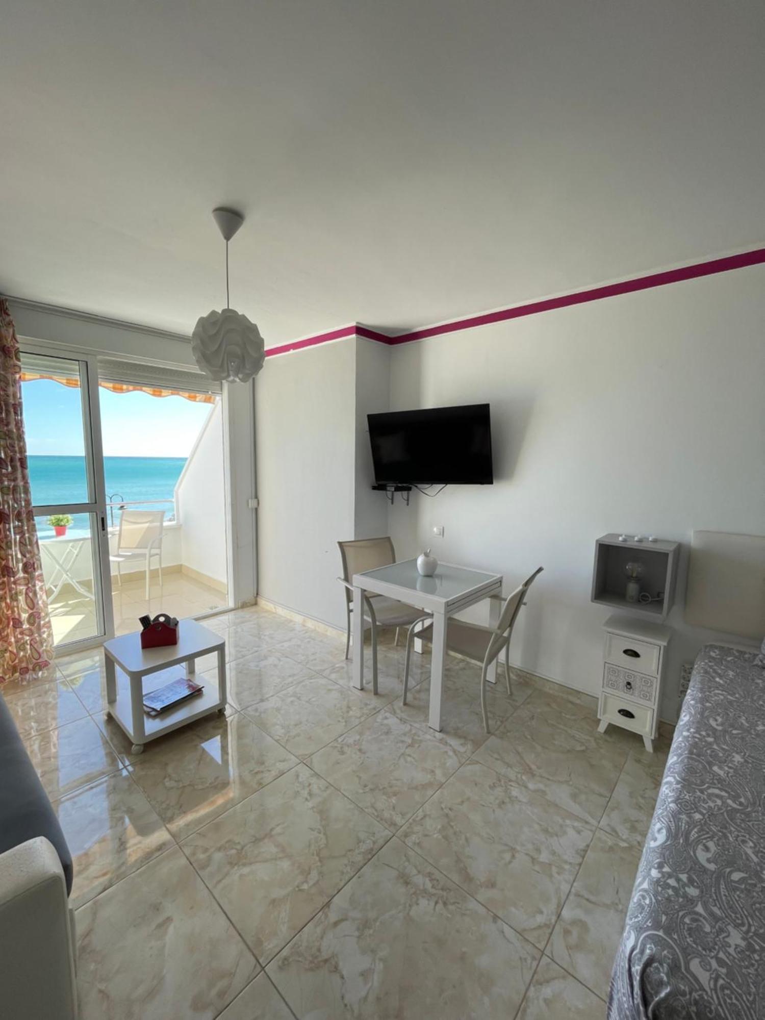 Apartamento Roca Chica. - First Line