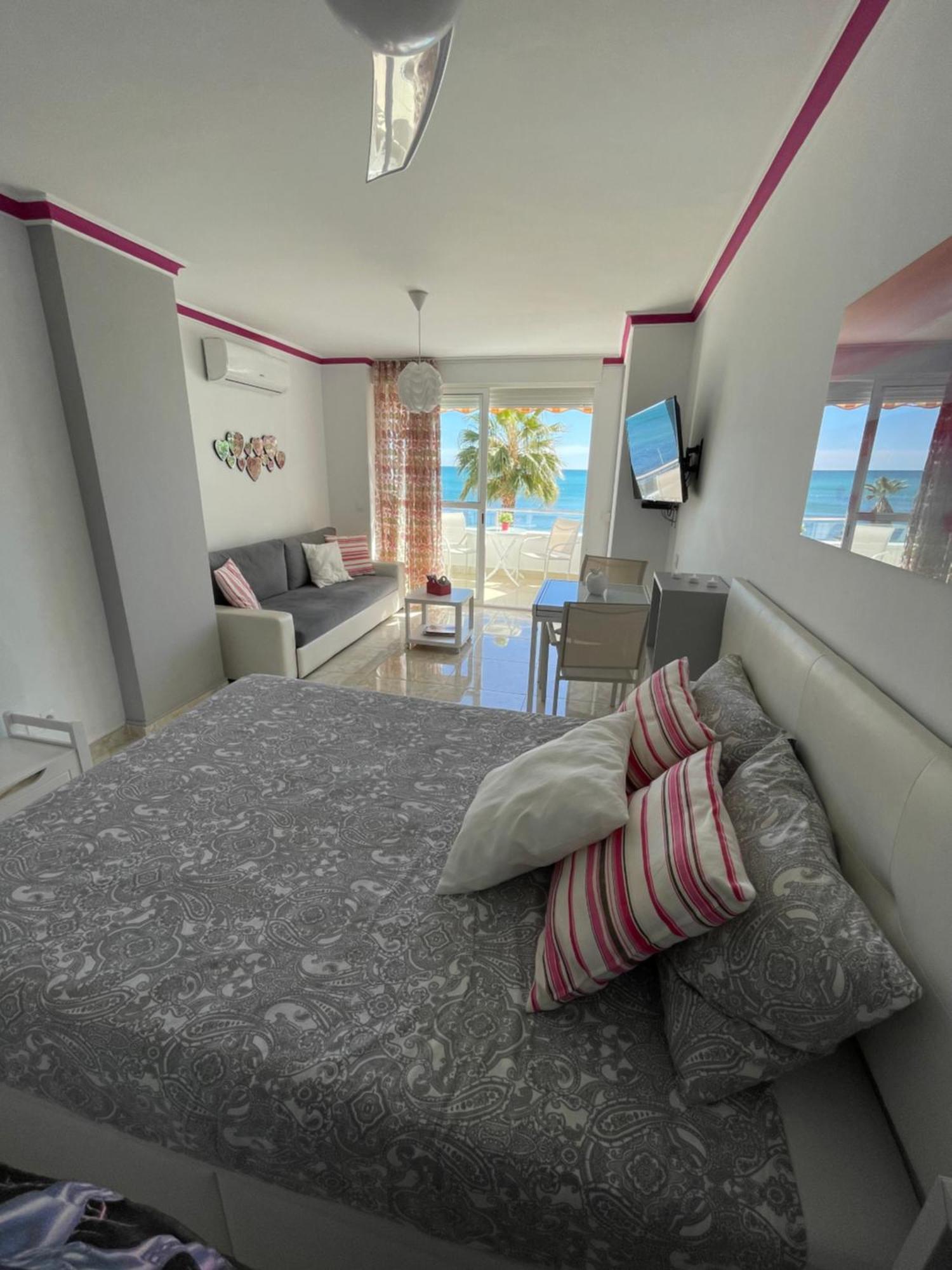 Apartamento Roca Chica. - First Line