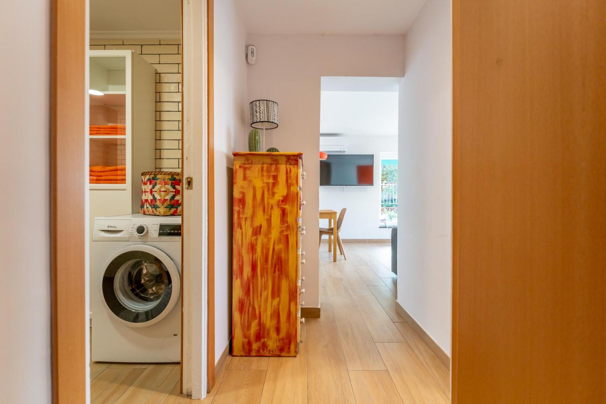 Apartment Luxury Designer Front Two Bedroom