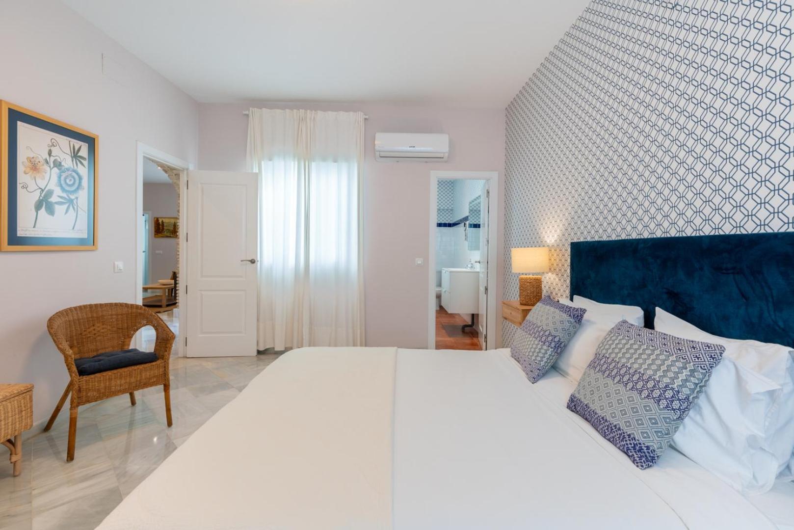 Luminoso ático Con Terraza, Calle Antonia Diaz Apartamento Sevilla