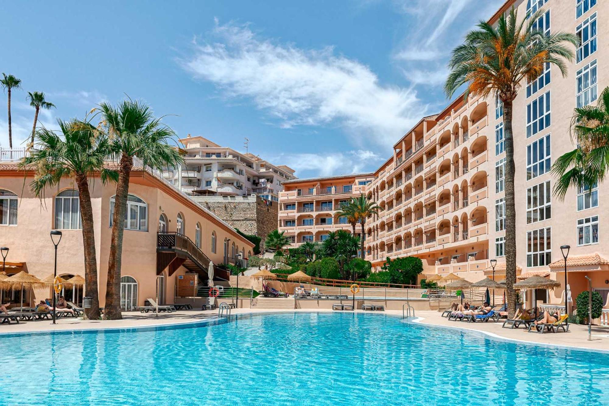 Hotel Bahía Tropical 4*