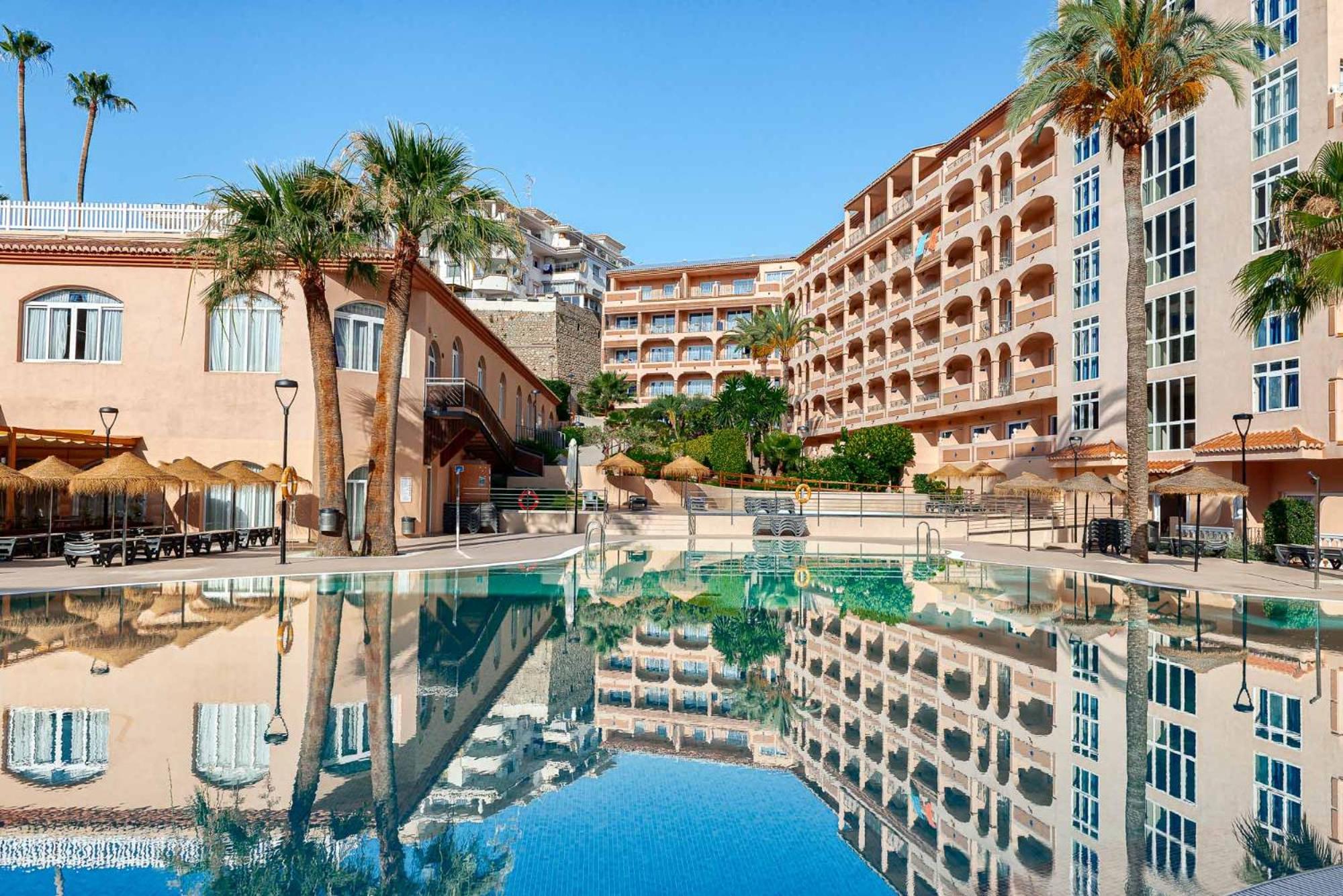 Hotel Bahía Tropical