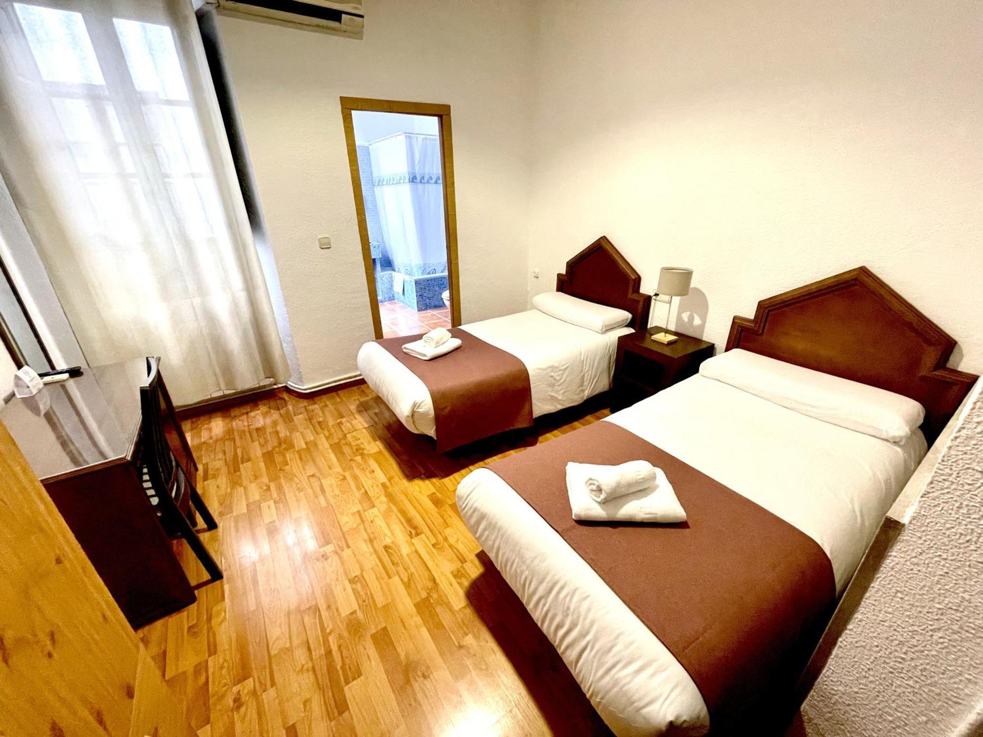 Arteaga Hostal&baños Arabes Elvira Pensión *