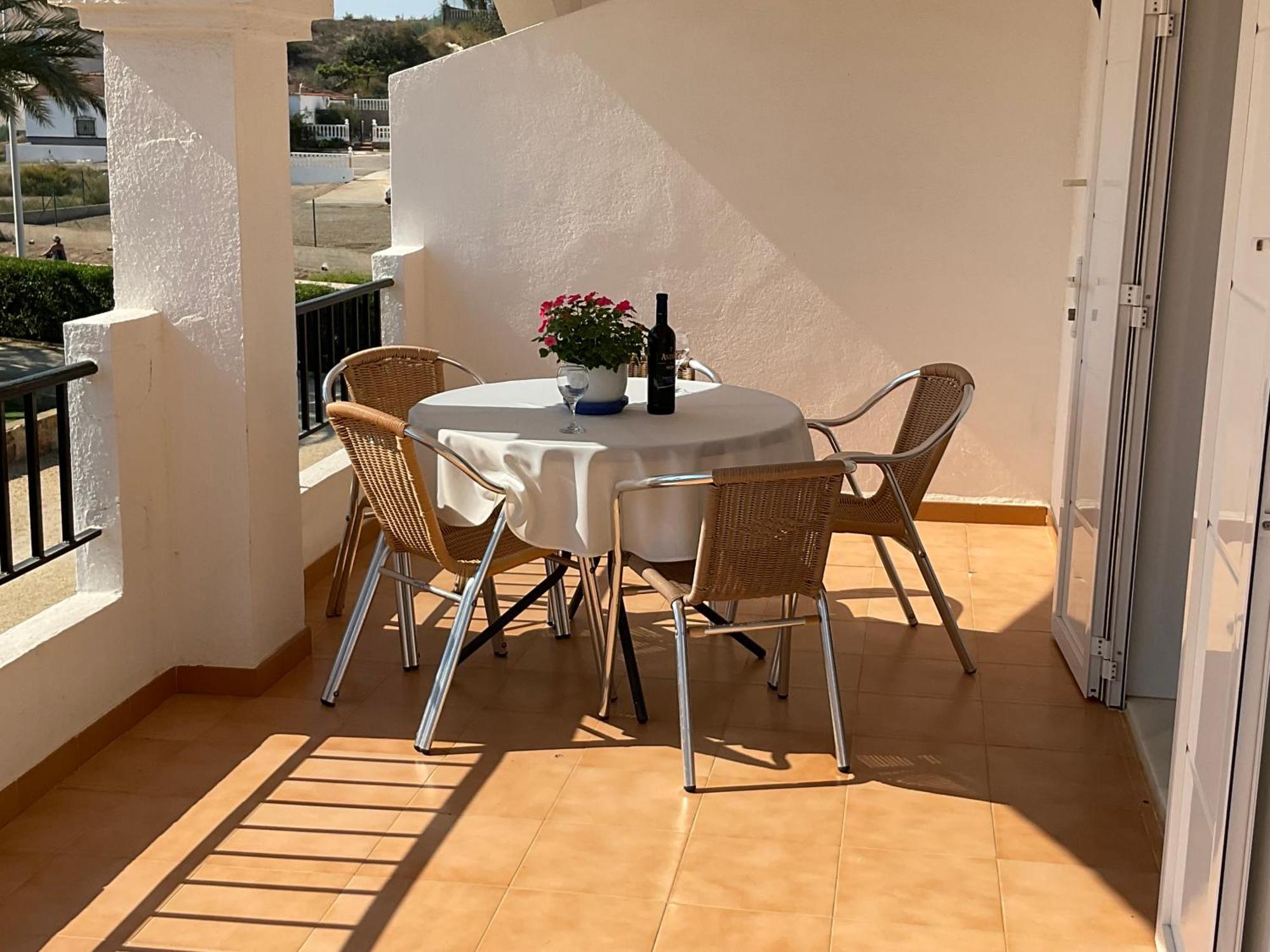 Llanos Apartment *
