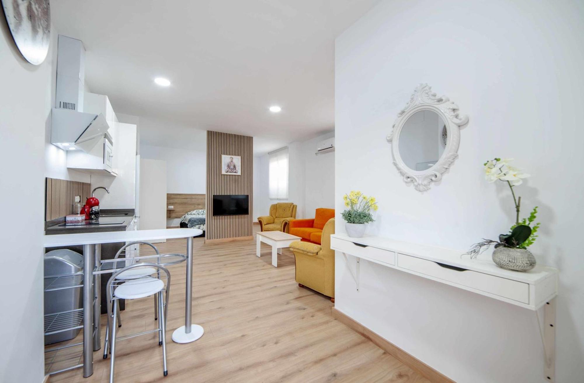 Rentalsevilla Bellavista - La Palmera Apartment