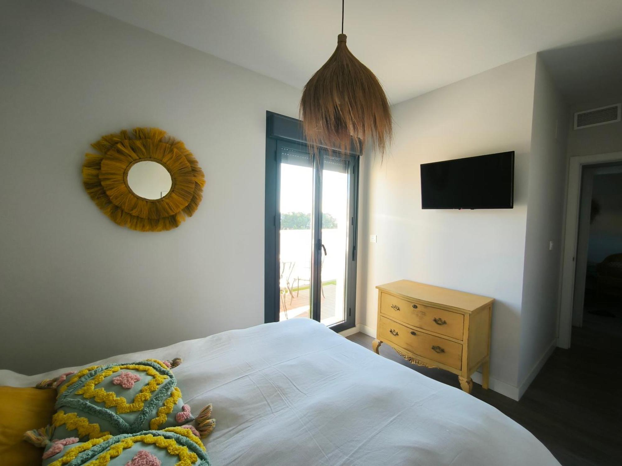 Atico Con Piscina, Golf, Vistas Al Mar