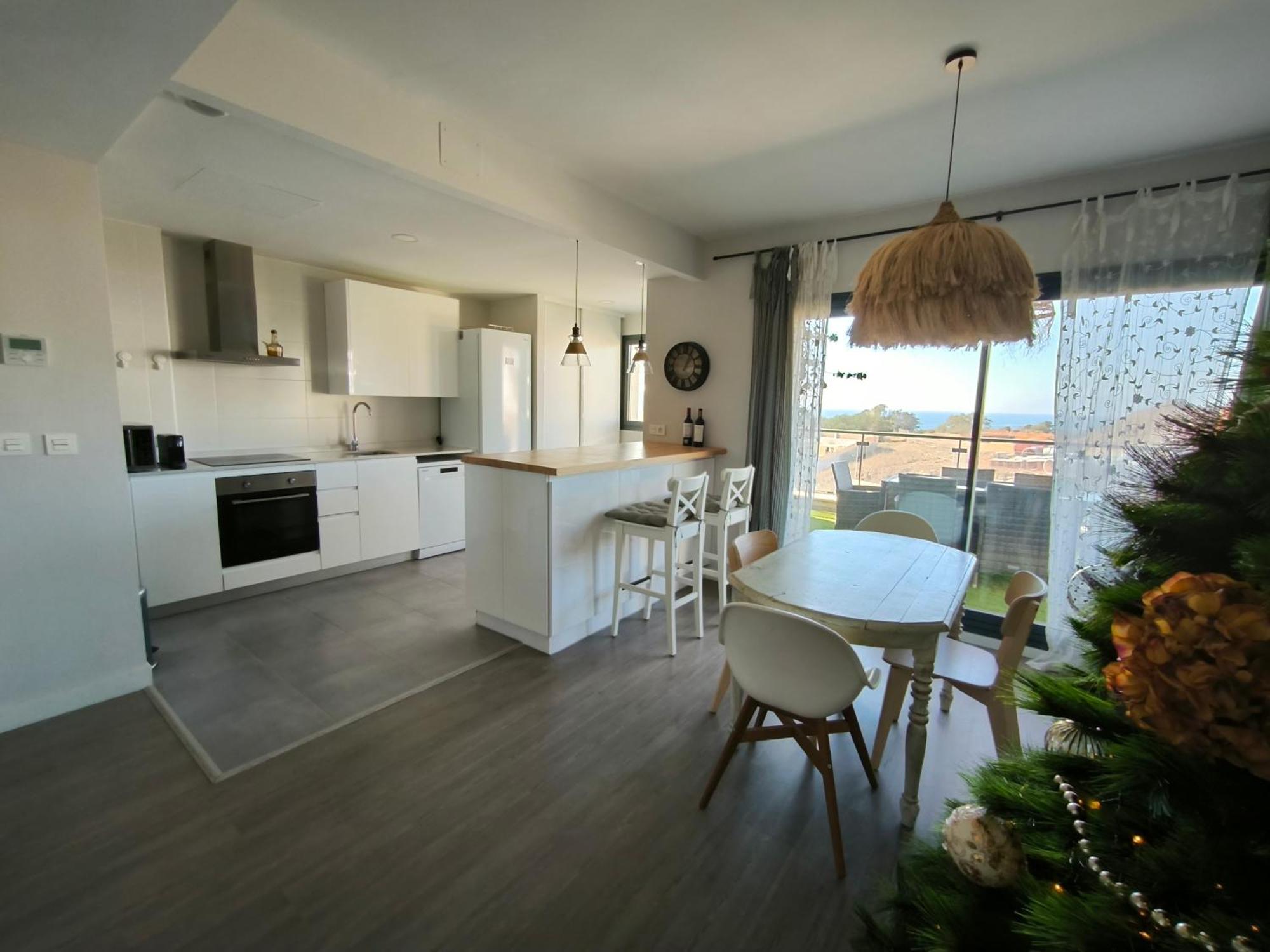 Atico Con Piscina, Golf, Vistas Al Mar * Torre de Benagalbon