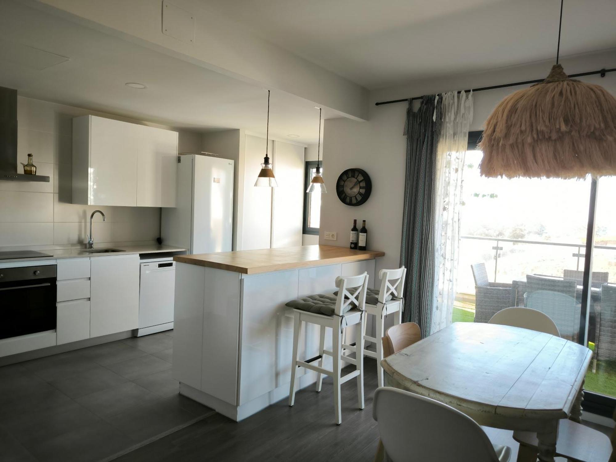 Atico Con Piscina, Golf, Vistas Al Mar Apartamento Torre de Benagalbon
