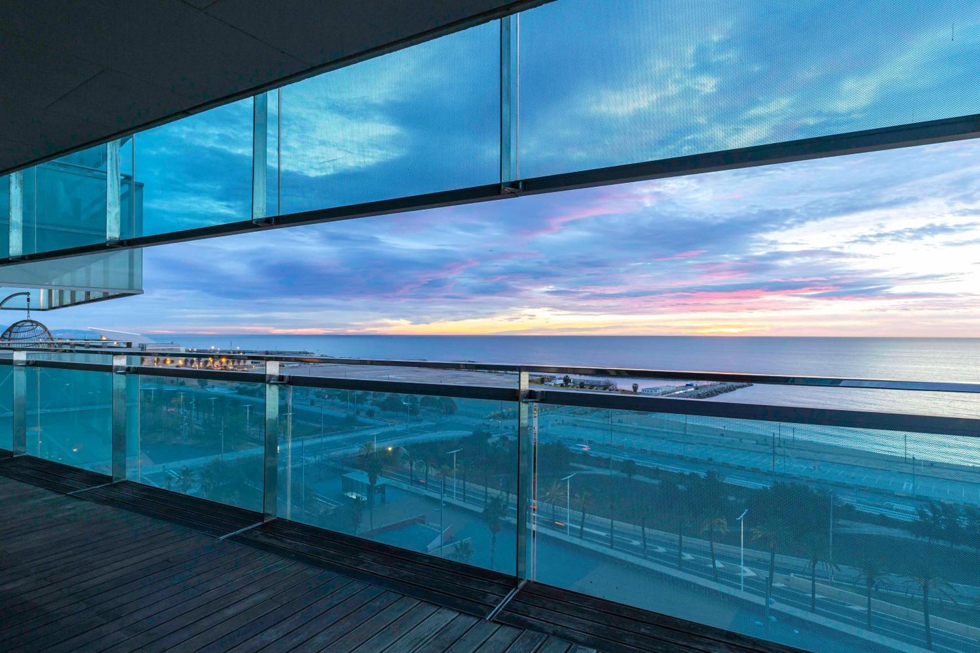 Luxury With Sea View! Apartment