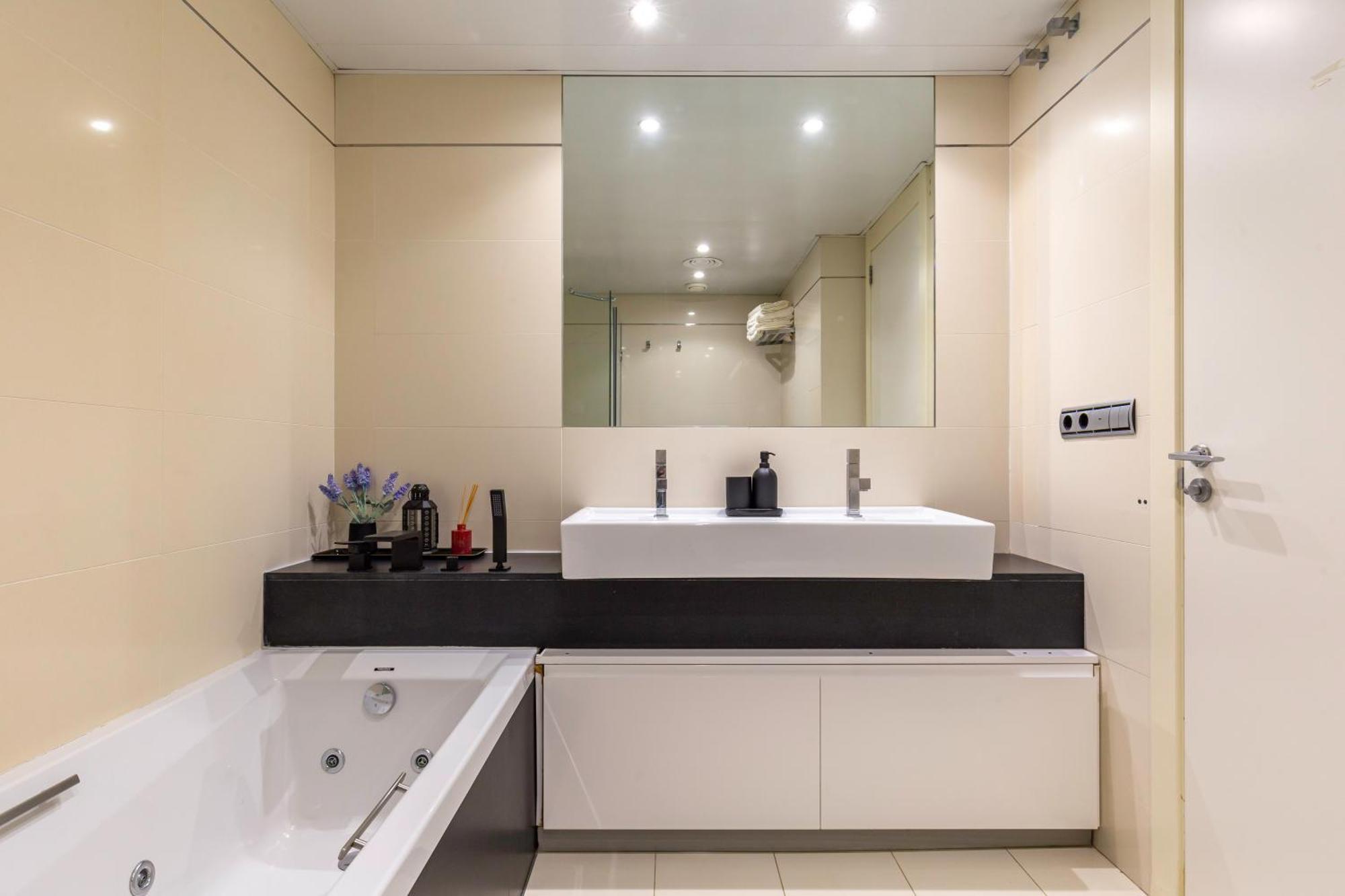 Luxury With Sea View! Apartment *