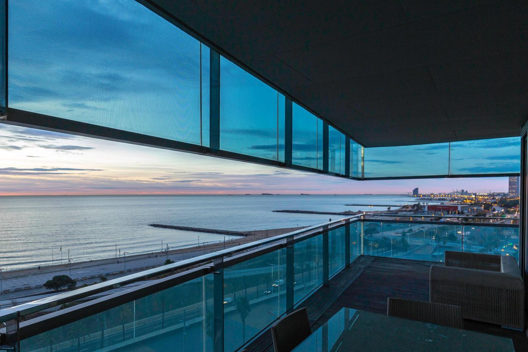 Apartment Luxury With Sea View! *