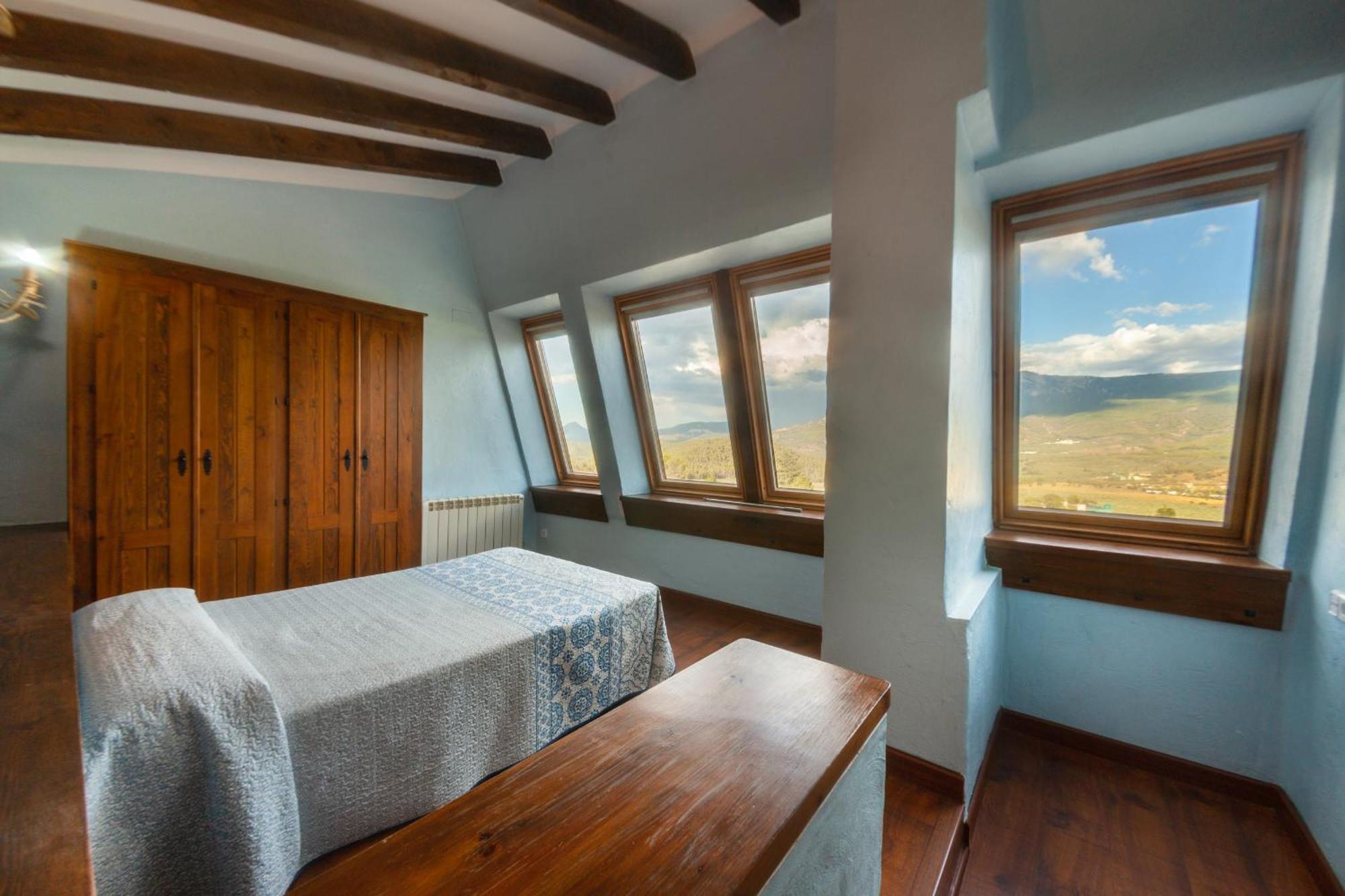 Robles De Altamira Chalet *