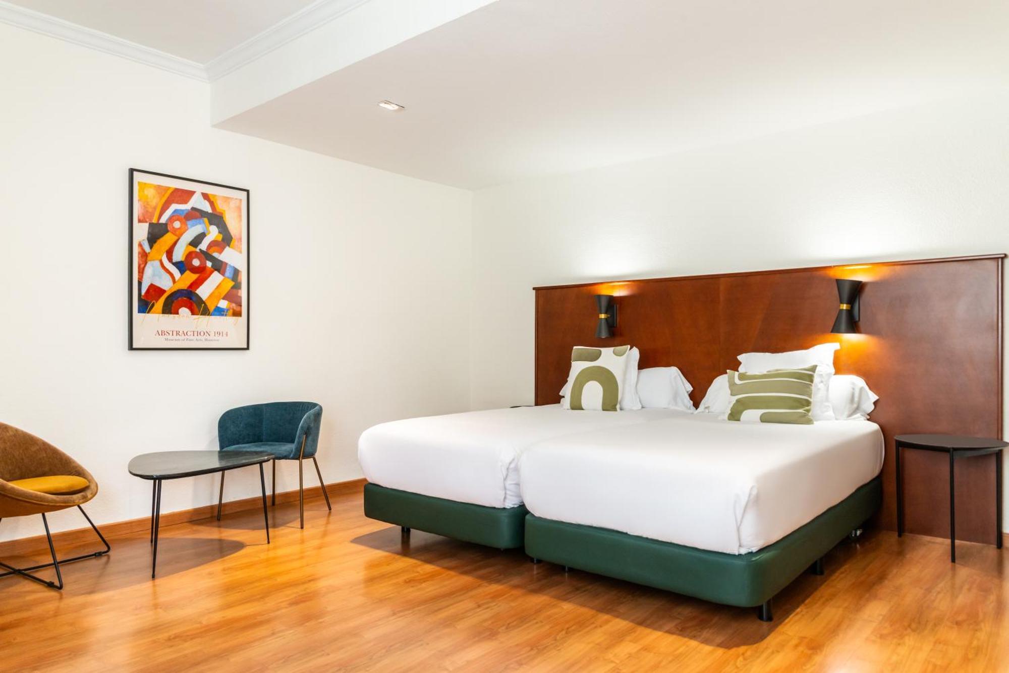 Hotel Casón Del Tormes 3*