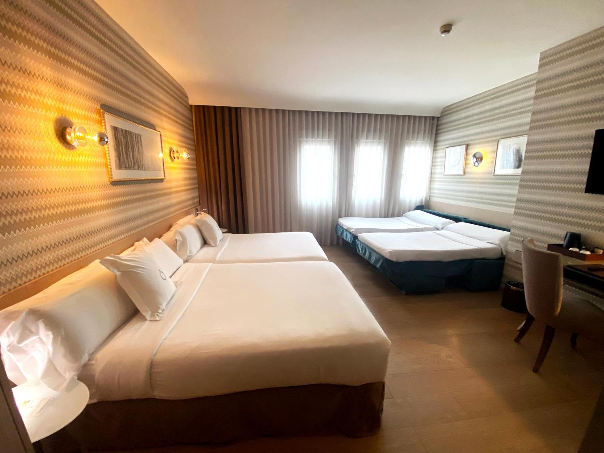 Opera Hotel 4*