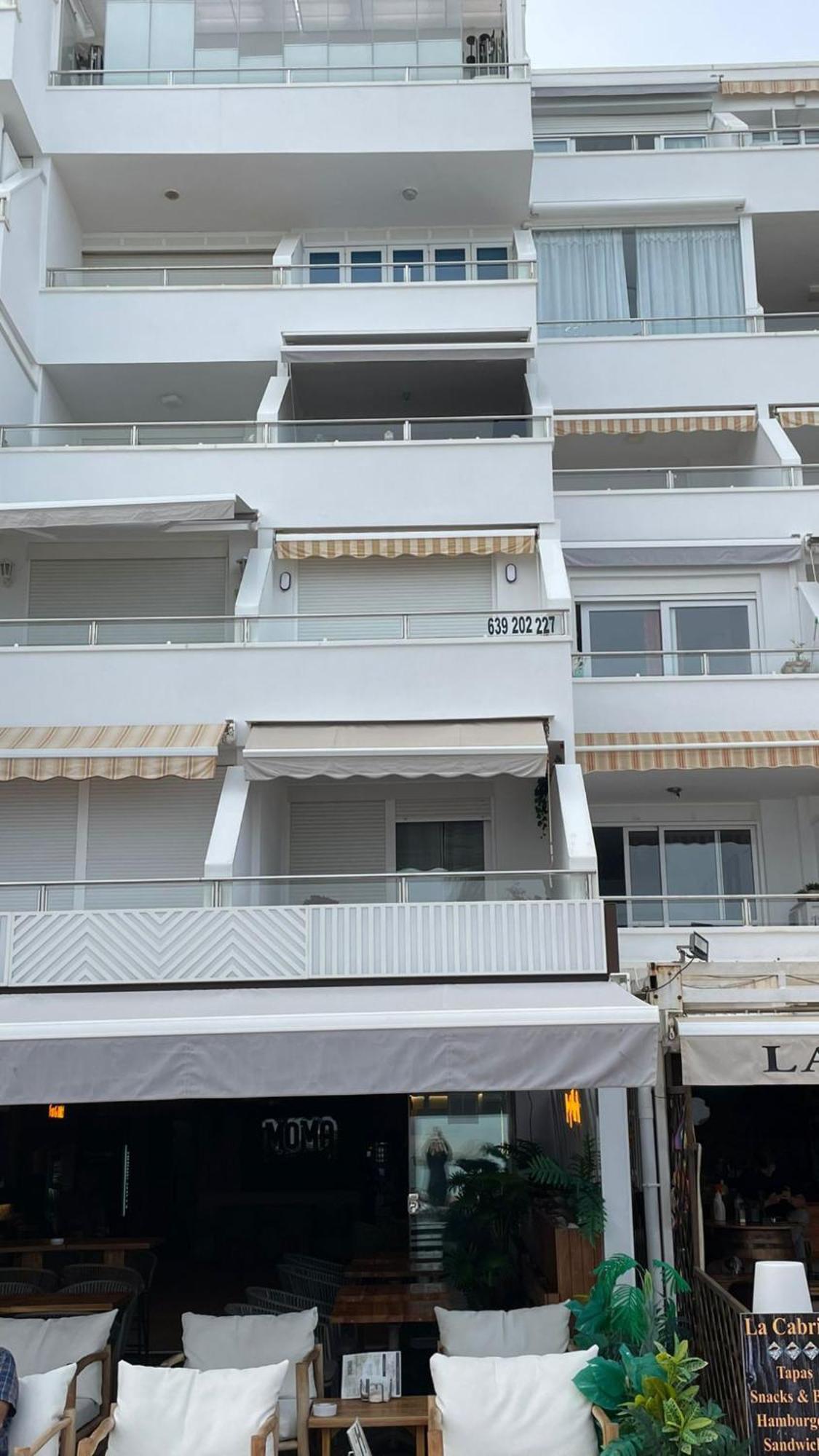 Apartamento Roca Chica. - First Line Torremolinos