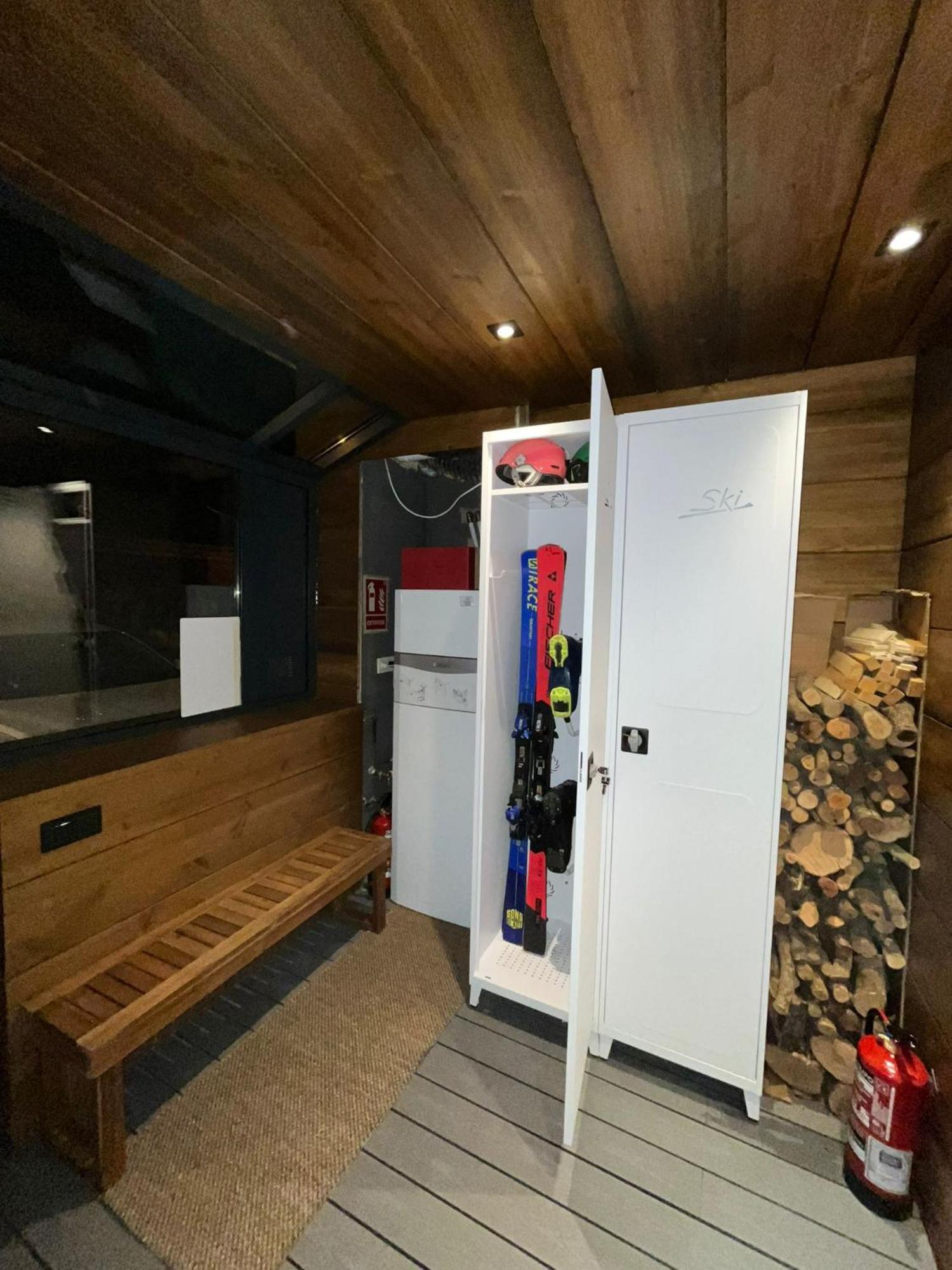 Lux 12 Chalet *