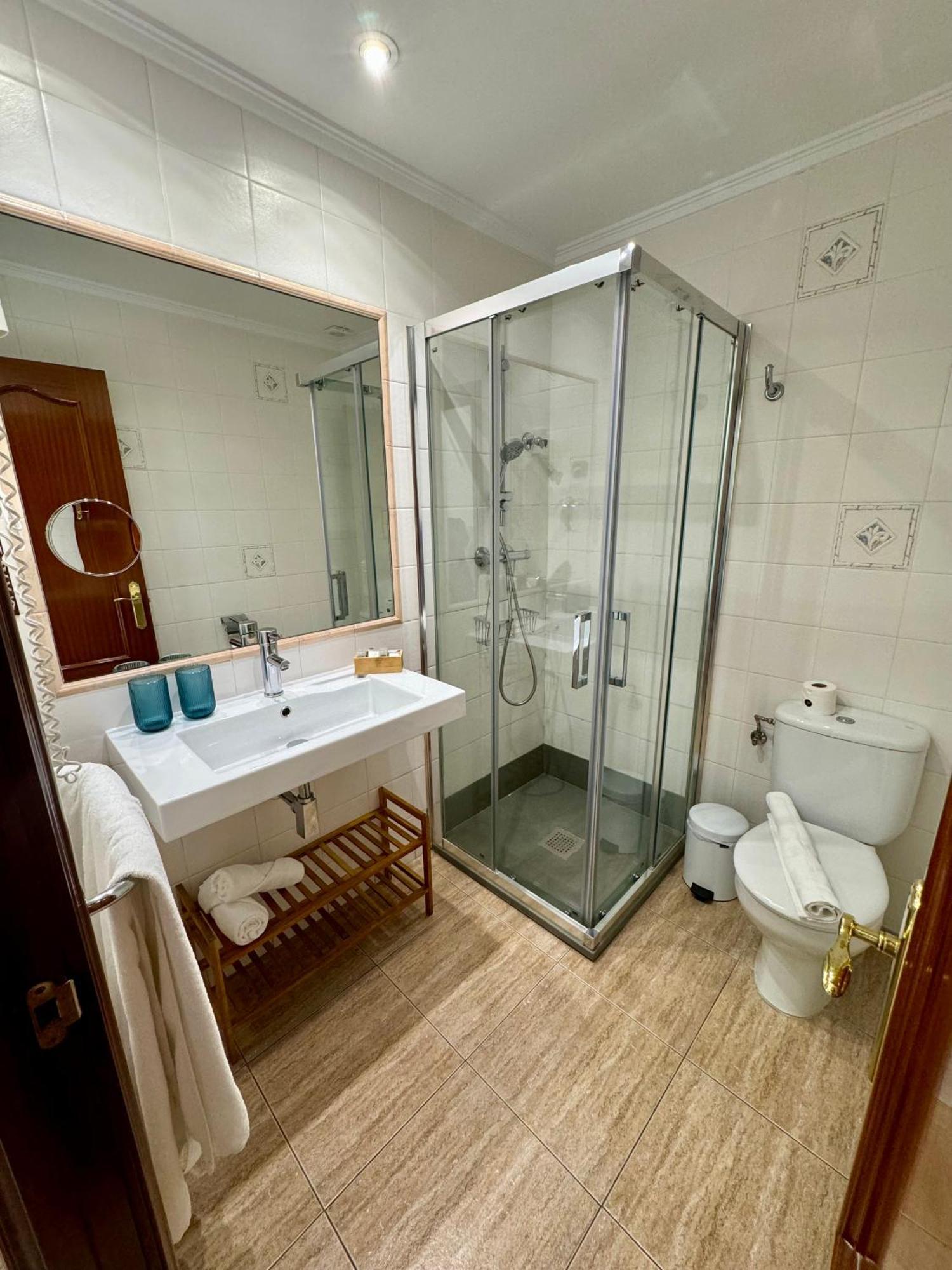 Artetxe Hotel 2*