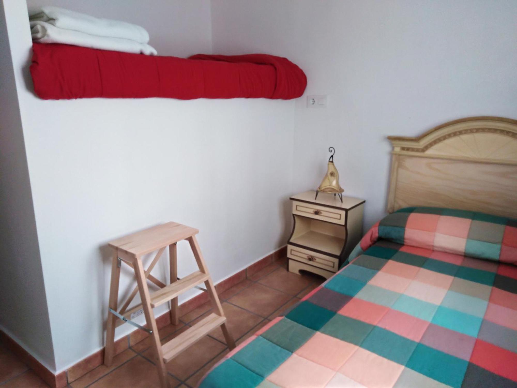 Casas Del Madroño