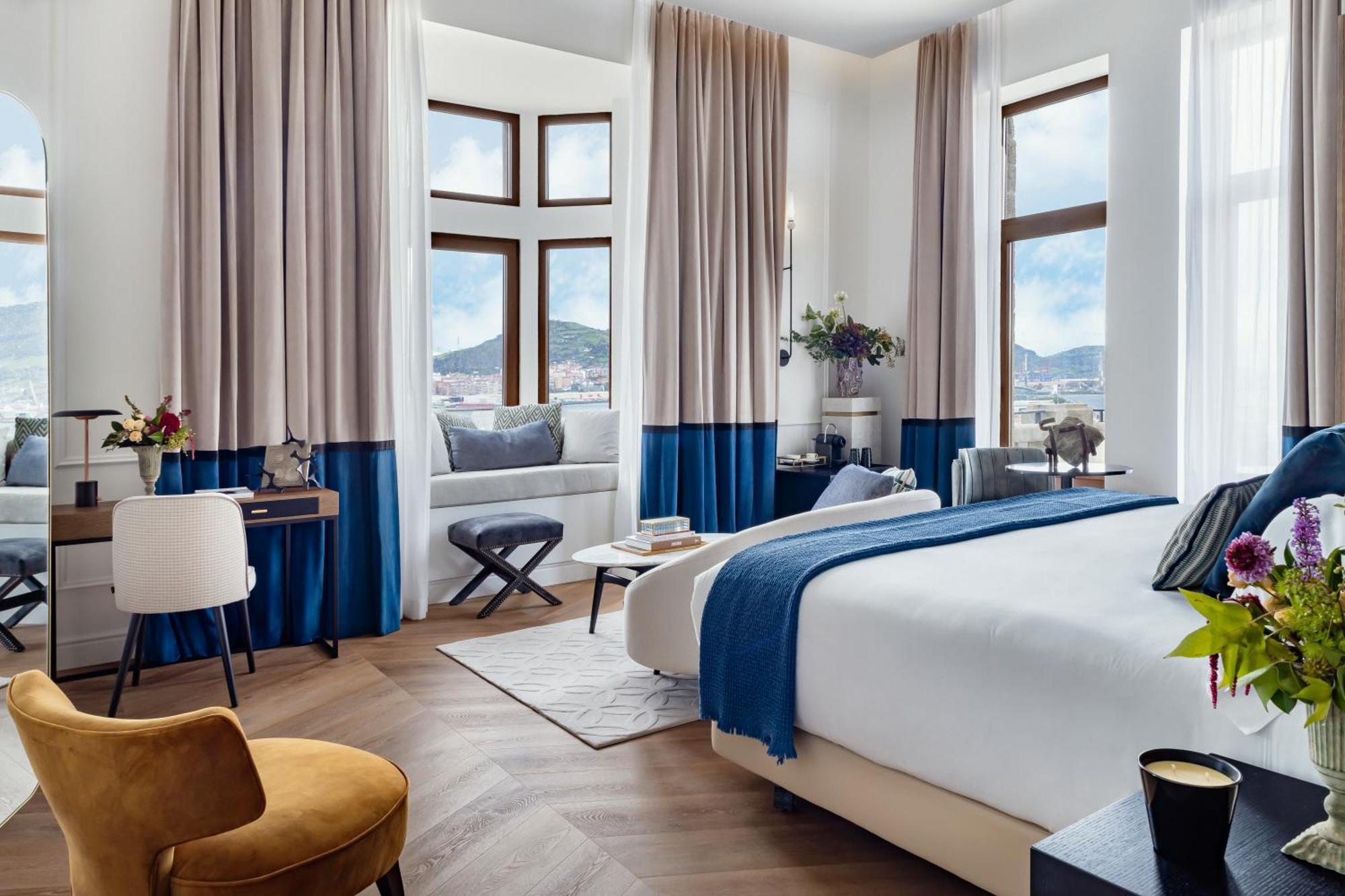 Palacio Arriluce - The Leading Of The World 5*