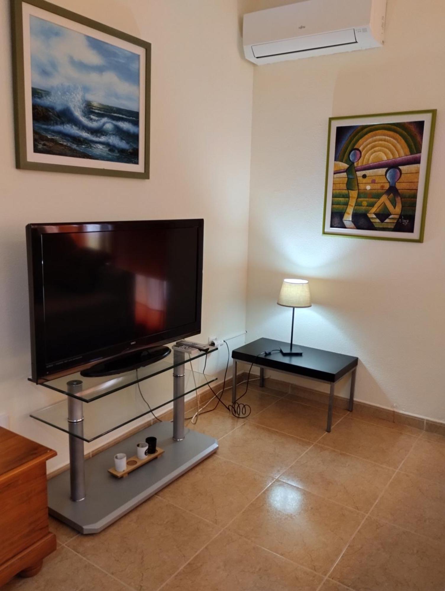 Bahia De Aquaria Apartment
