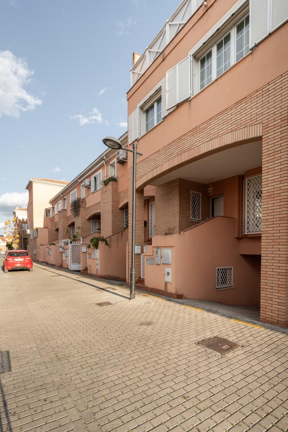 Tuguest House * Armilla