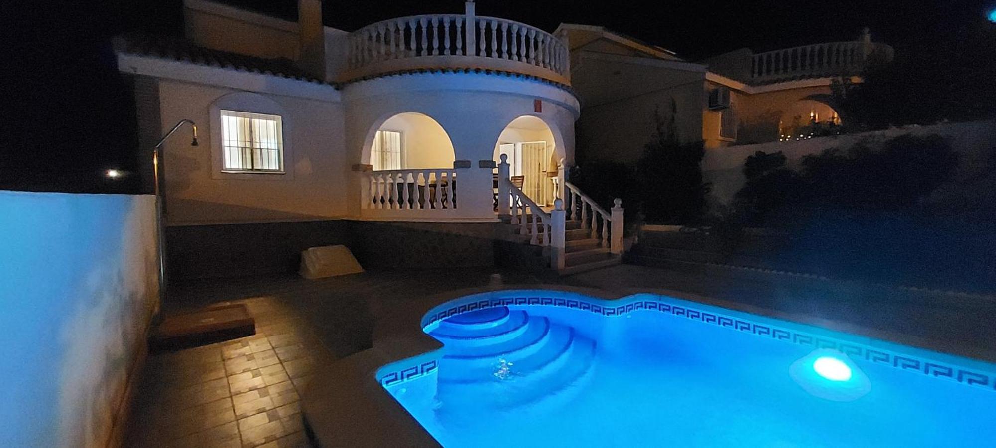 Villa Agradable Con Piscina Privada *