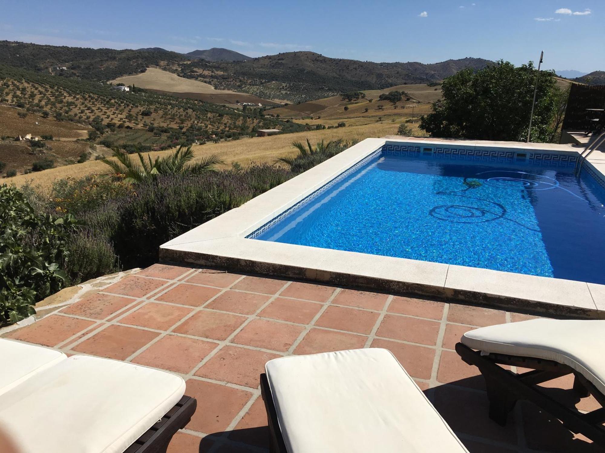 Campanas Ii Bed and breakfast *