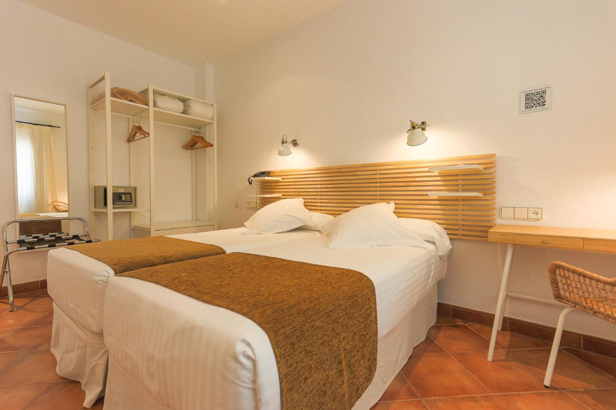 Hotel Cantaros 3*
