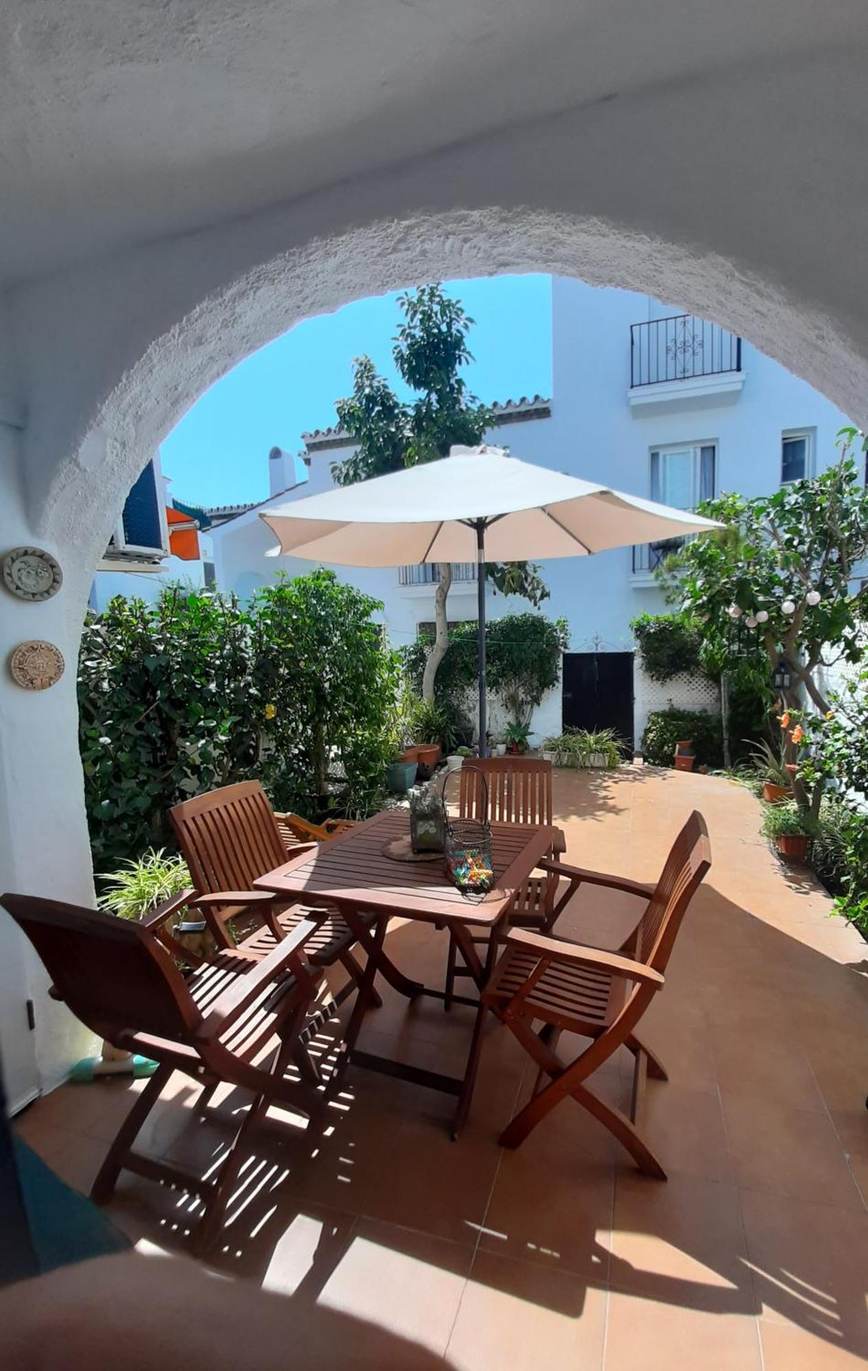 Precioso A Pie De Playa En La Nueva Milla De Oro Entre Y Marbella Сasa de vacaciones