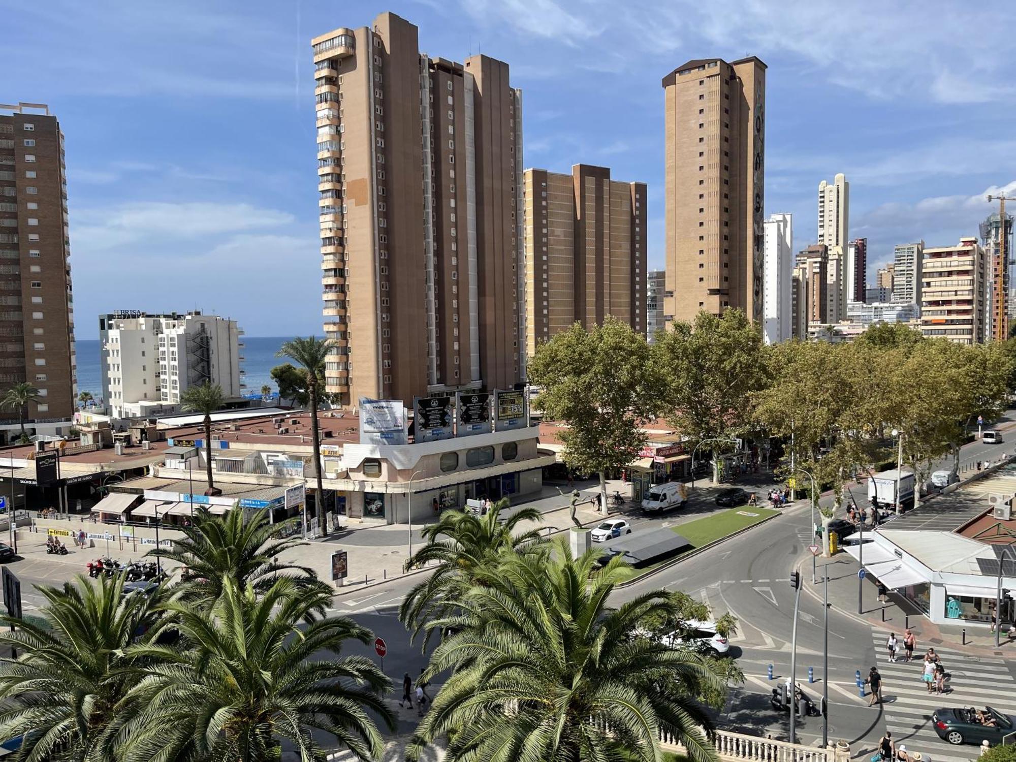 3 * Benidorm