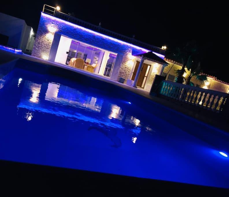 Sunny Mijas With Large Pool Free Parking Holiday home *