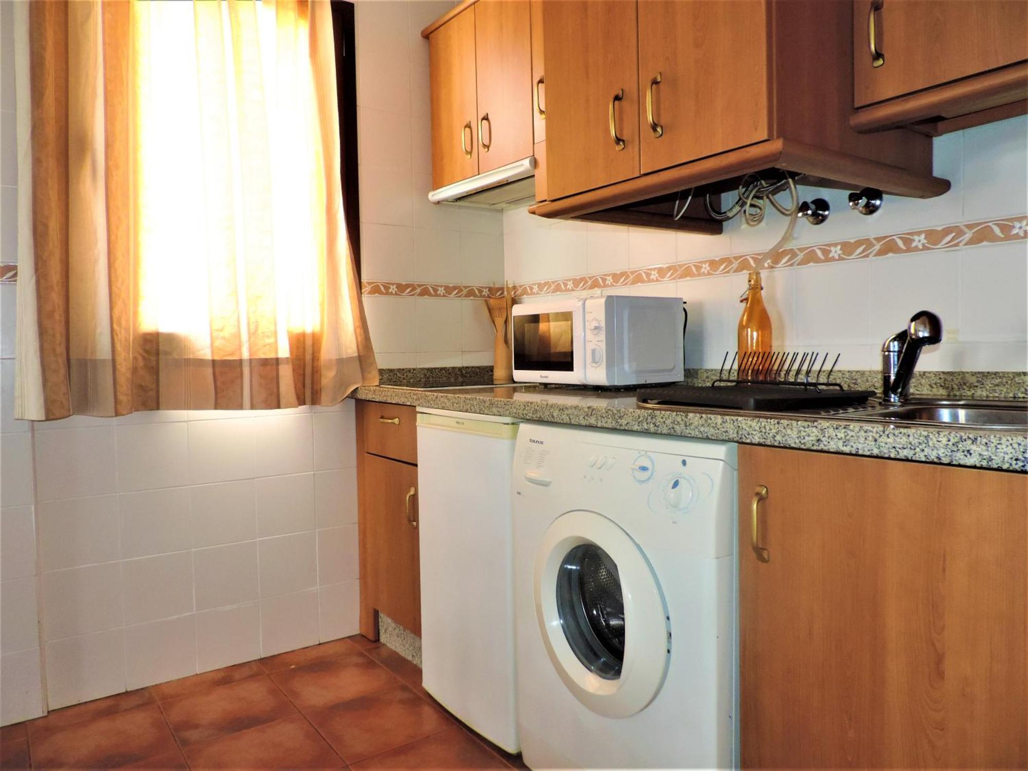 Apartahotel Caseria De Comares 3*