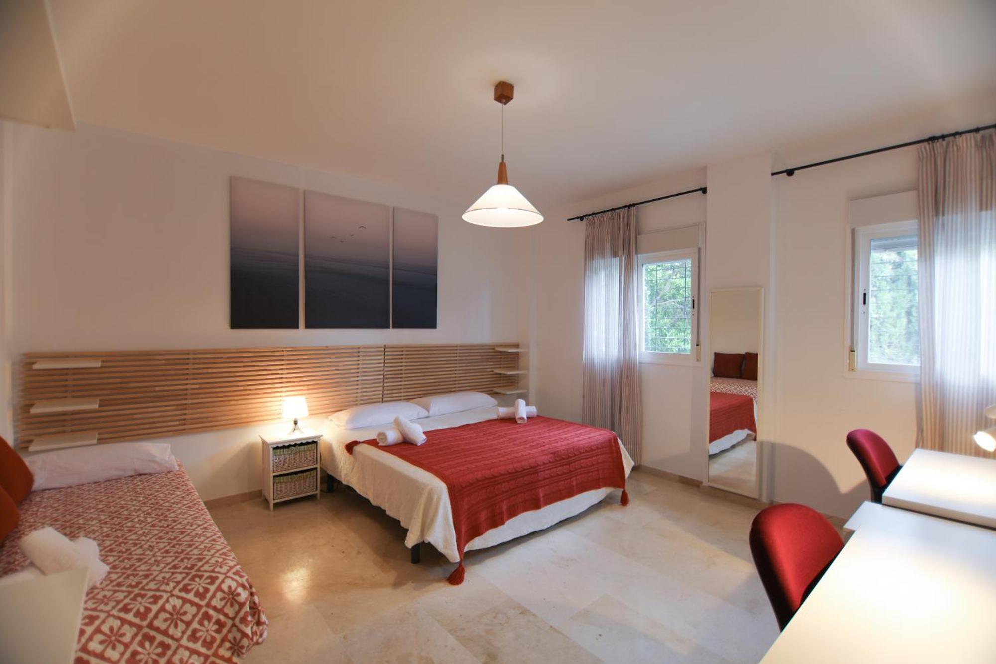 Rentalsevilla Brisa Del Aljarafe Con Piscina Climatizada A 15 Minutos De Sevilla