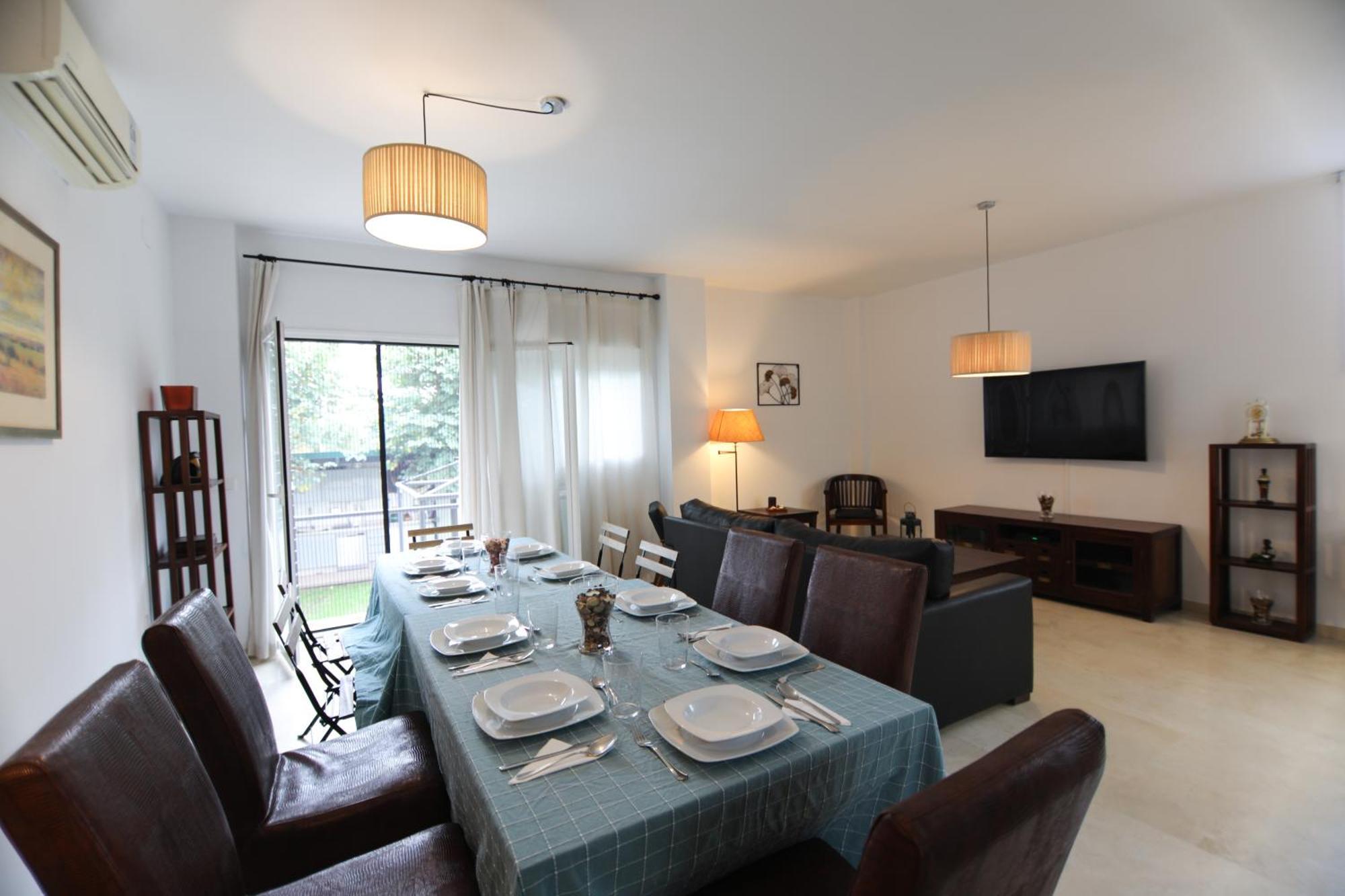 Rentalsevilla Brisa Del Aljarafe Con Piscina Climatizada A 15 Minutos De Sevilla Holiday home