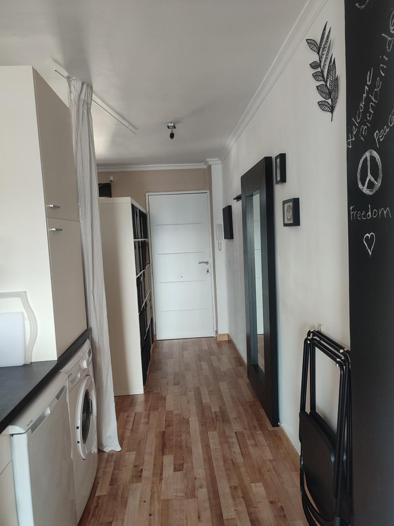 Apto. Residencial En Con Piscina.