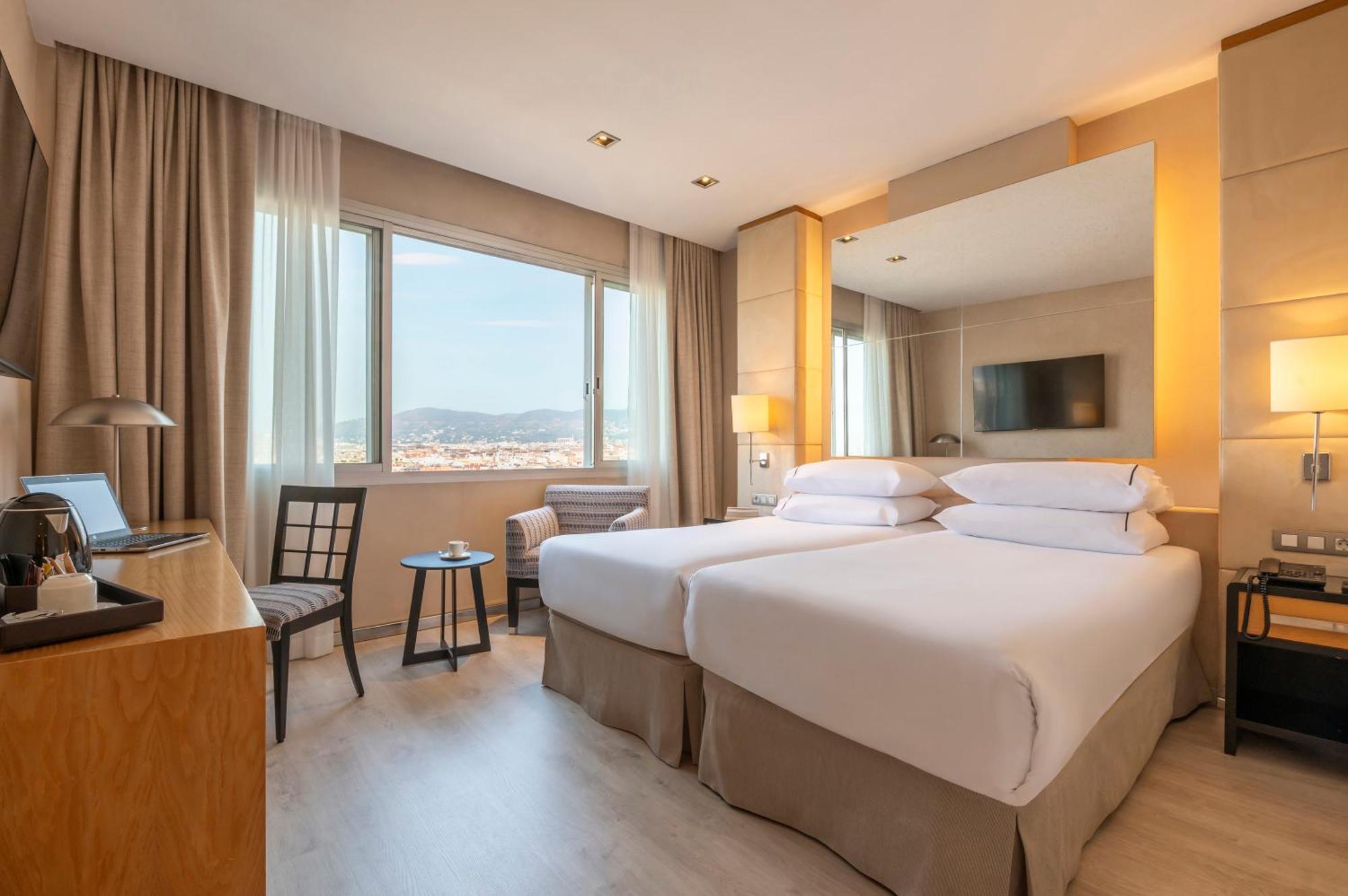 Hotel Hesperia Presidente 4*