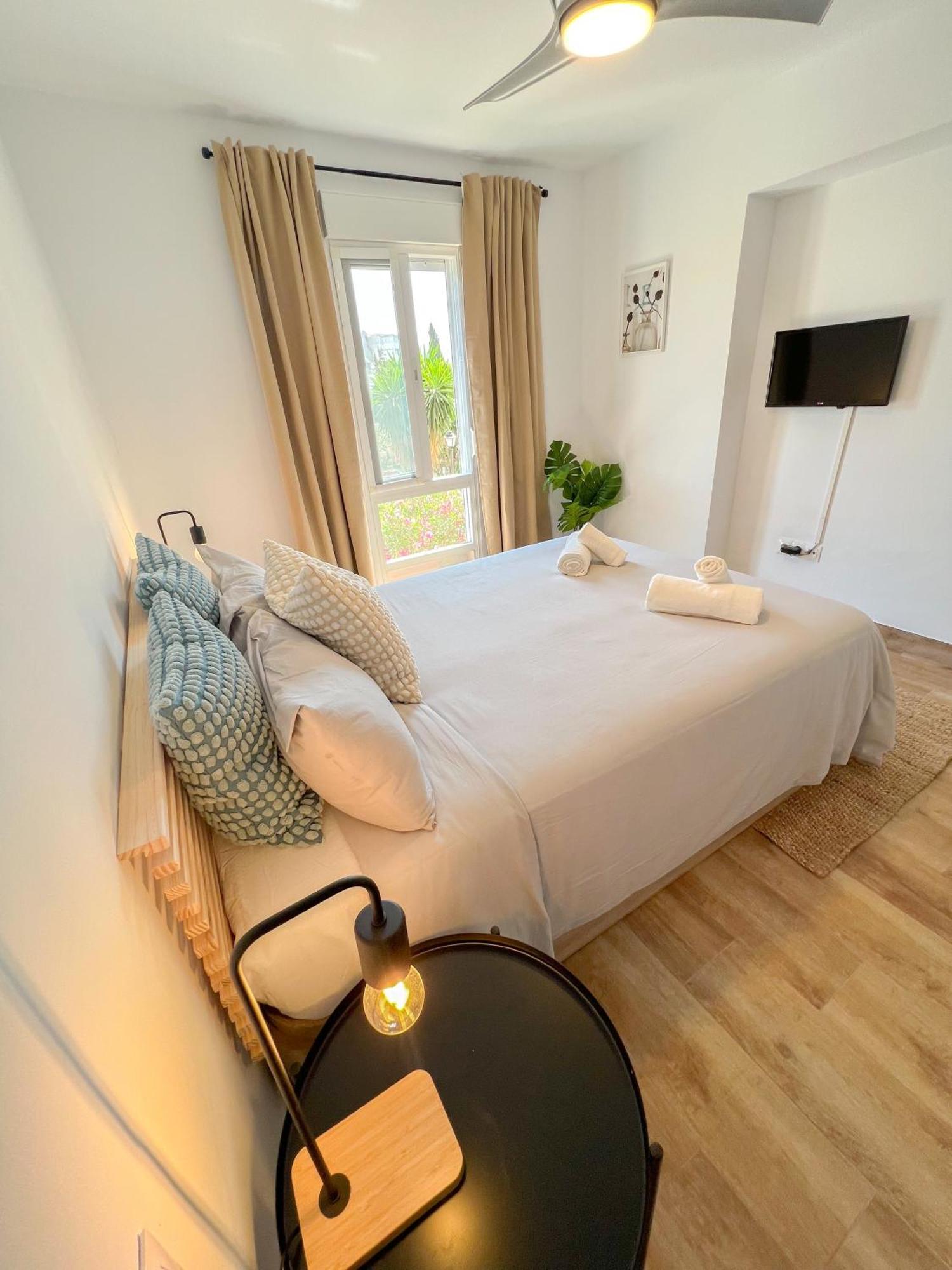 Apartamento Bright & Cozy Acuario Beach&pool *