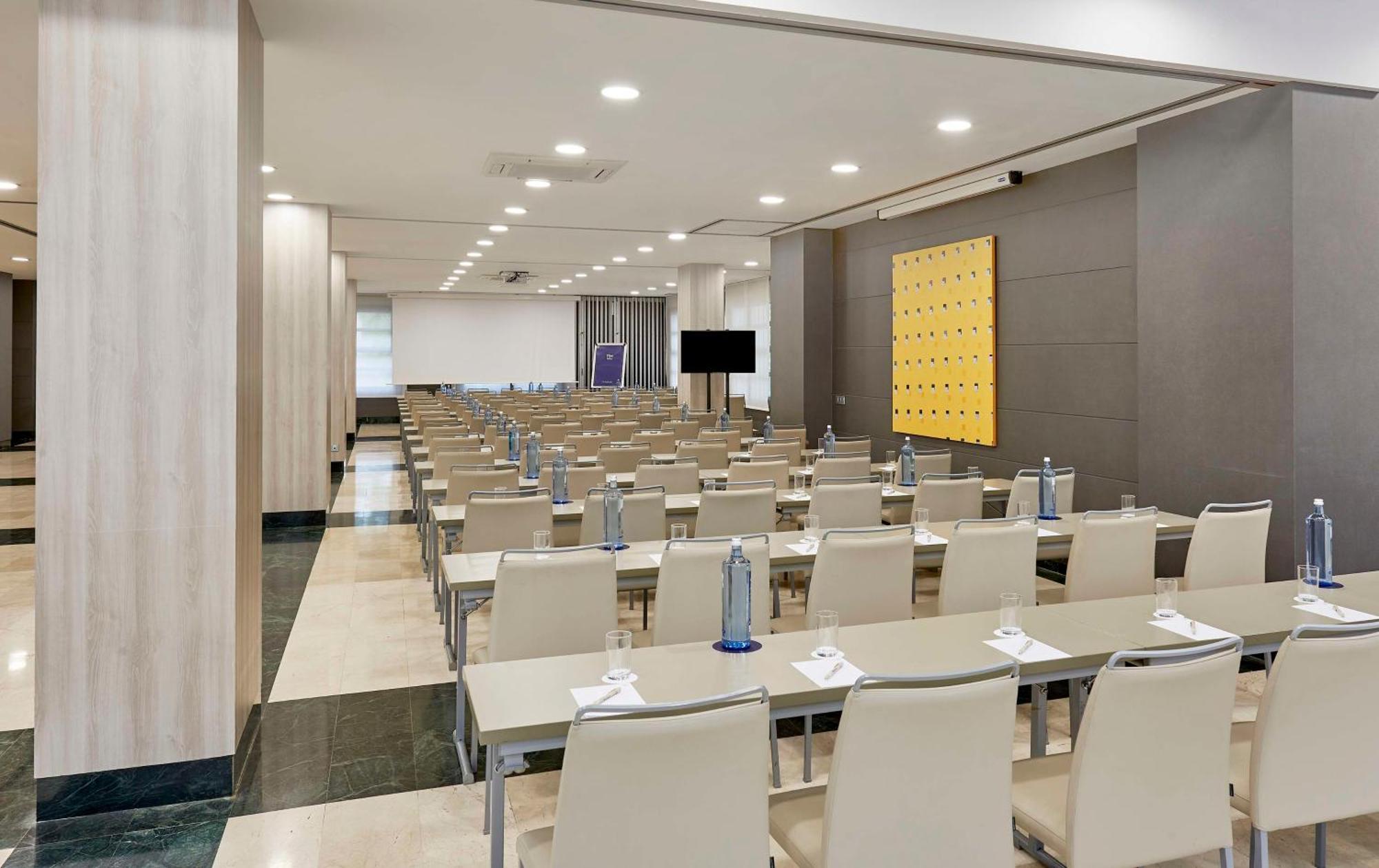 Hotel Nh Artes