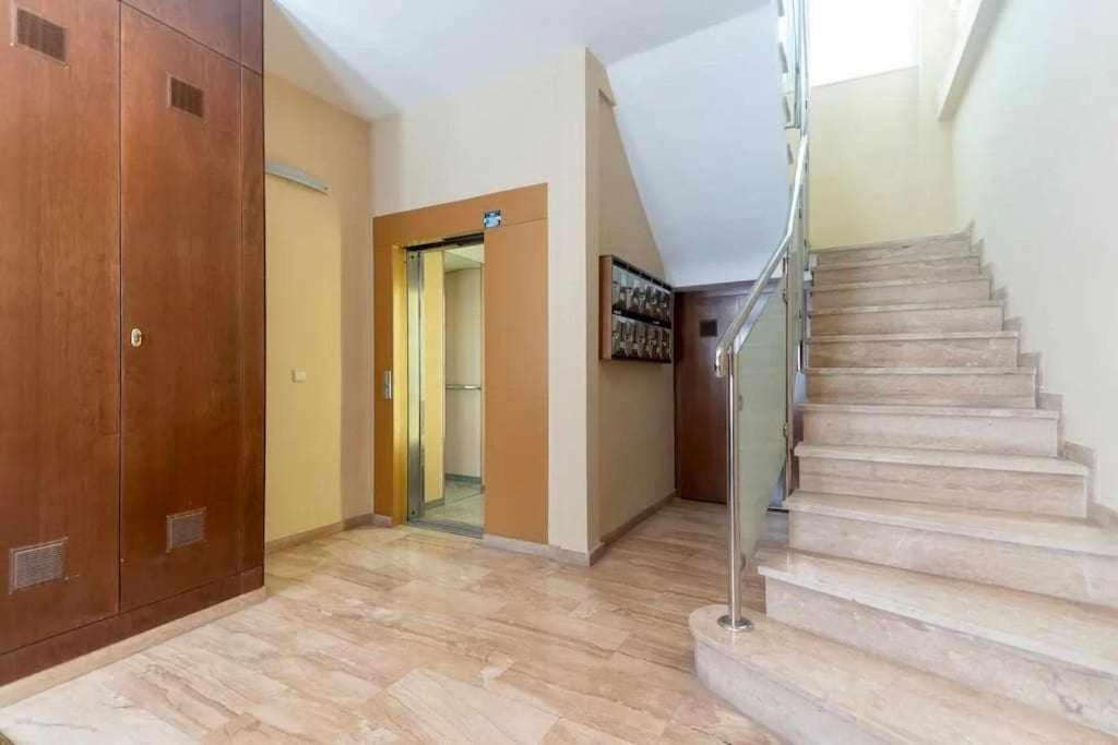 Apartment Luxe Haven In Granada