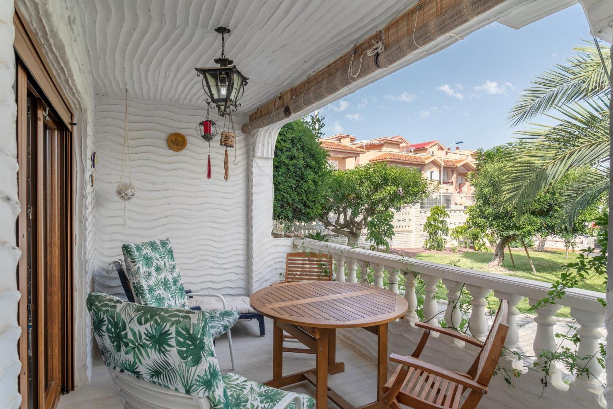 Casa En La Playa Con Piscinas A Сasa de vacaciones *