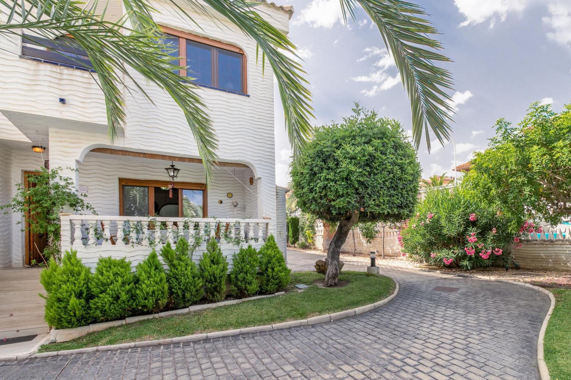 Casa En La Playa Con Piscinas A Сasa de vacaciones Puerto Marino