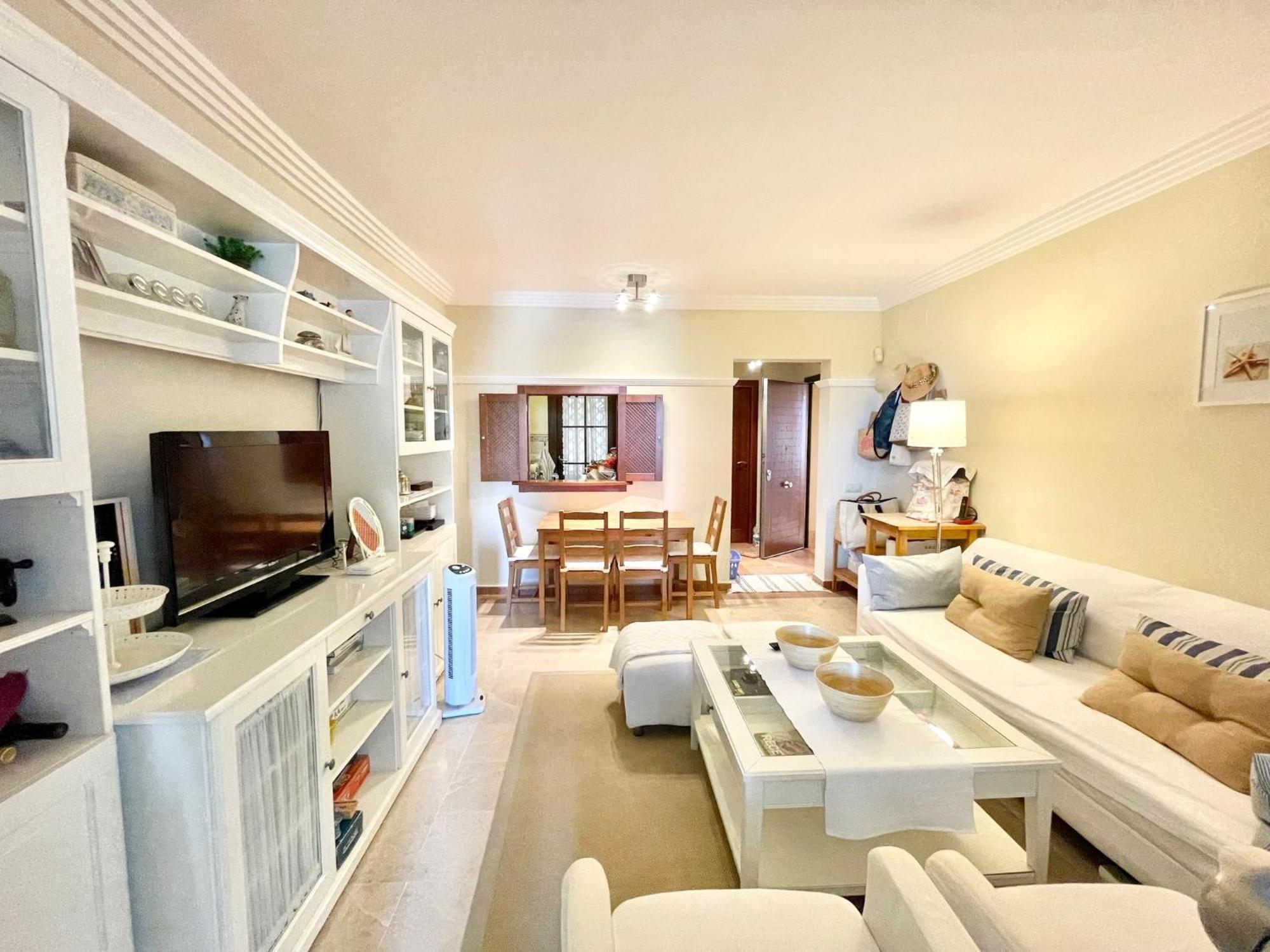 Pelícanos, Playa Apartamento Isla Canela